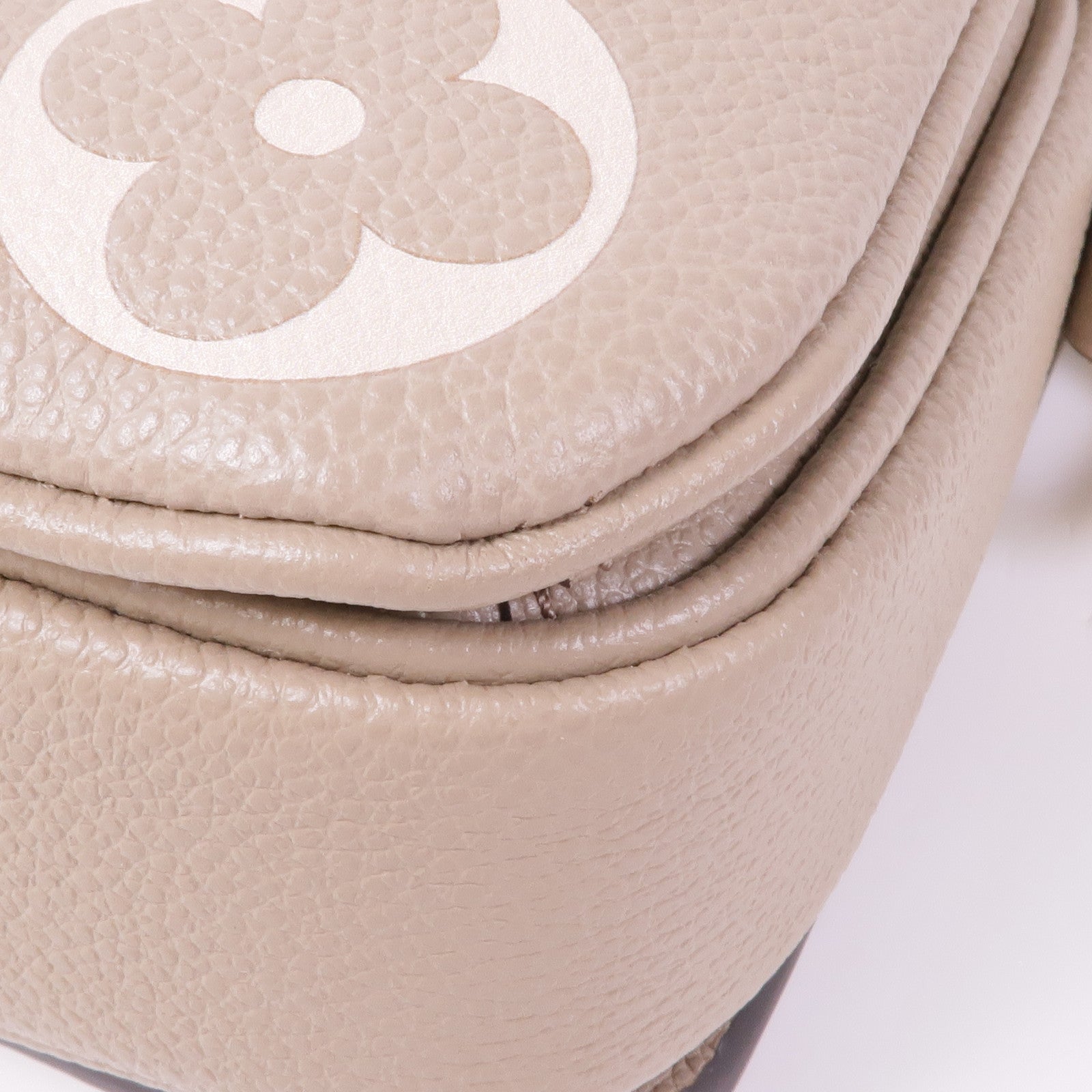 LOUIS VUITTON Monogram Empreinte Pochette Métis East West金扣手挽肩背兩用袋