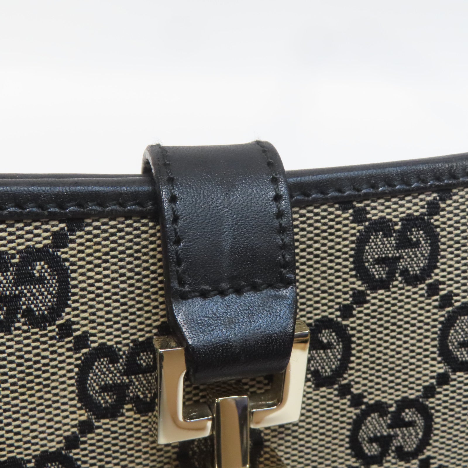 GUCCI 帆布Jackie銀扣手挽袋黑色