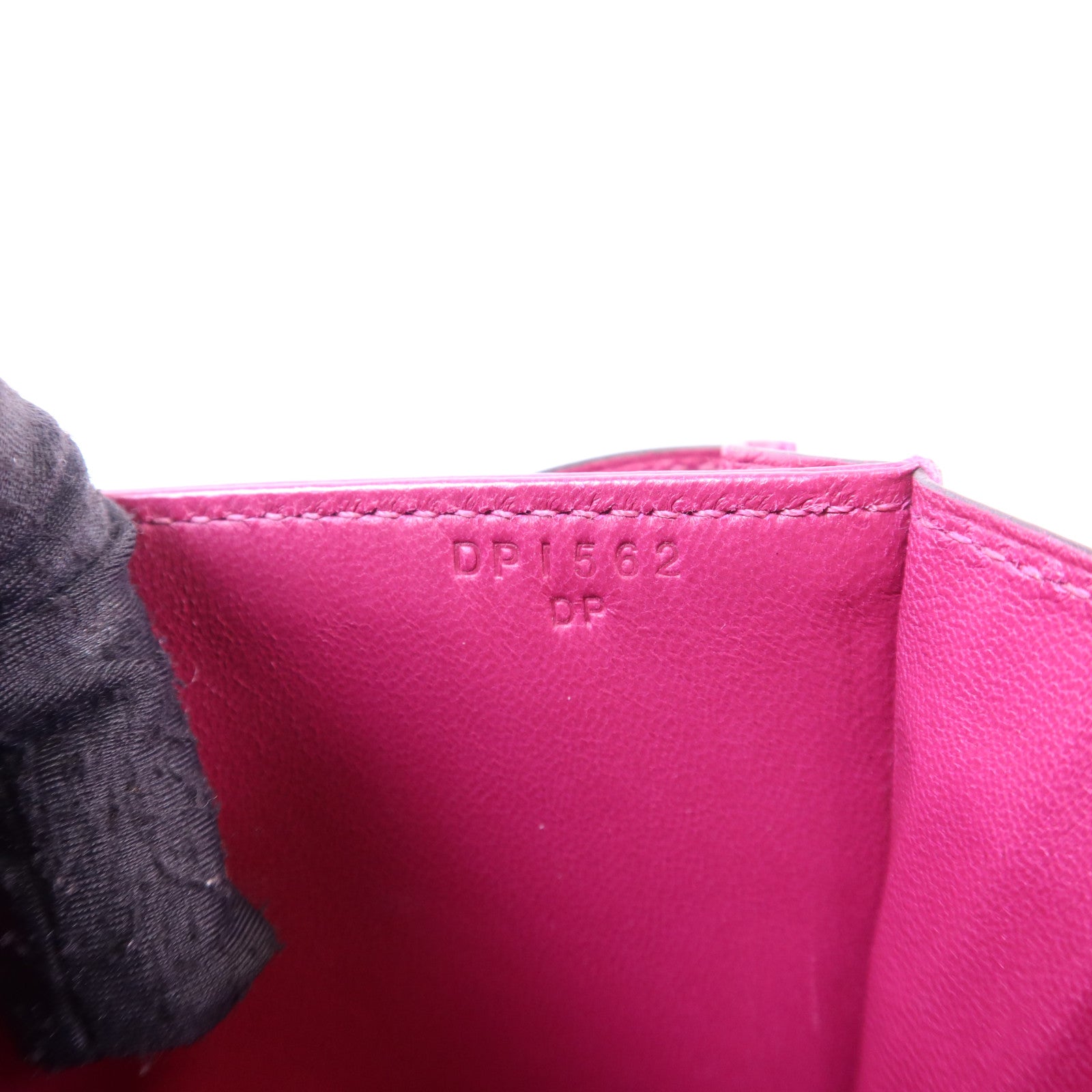 HERMES 【激減優惠】鱷魚皮革Constance Mini銀扣肩背袋Rose Scheherazade