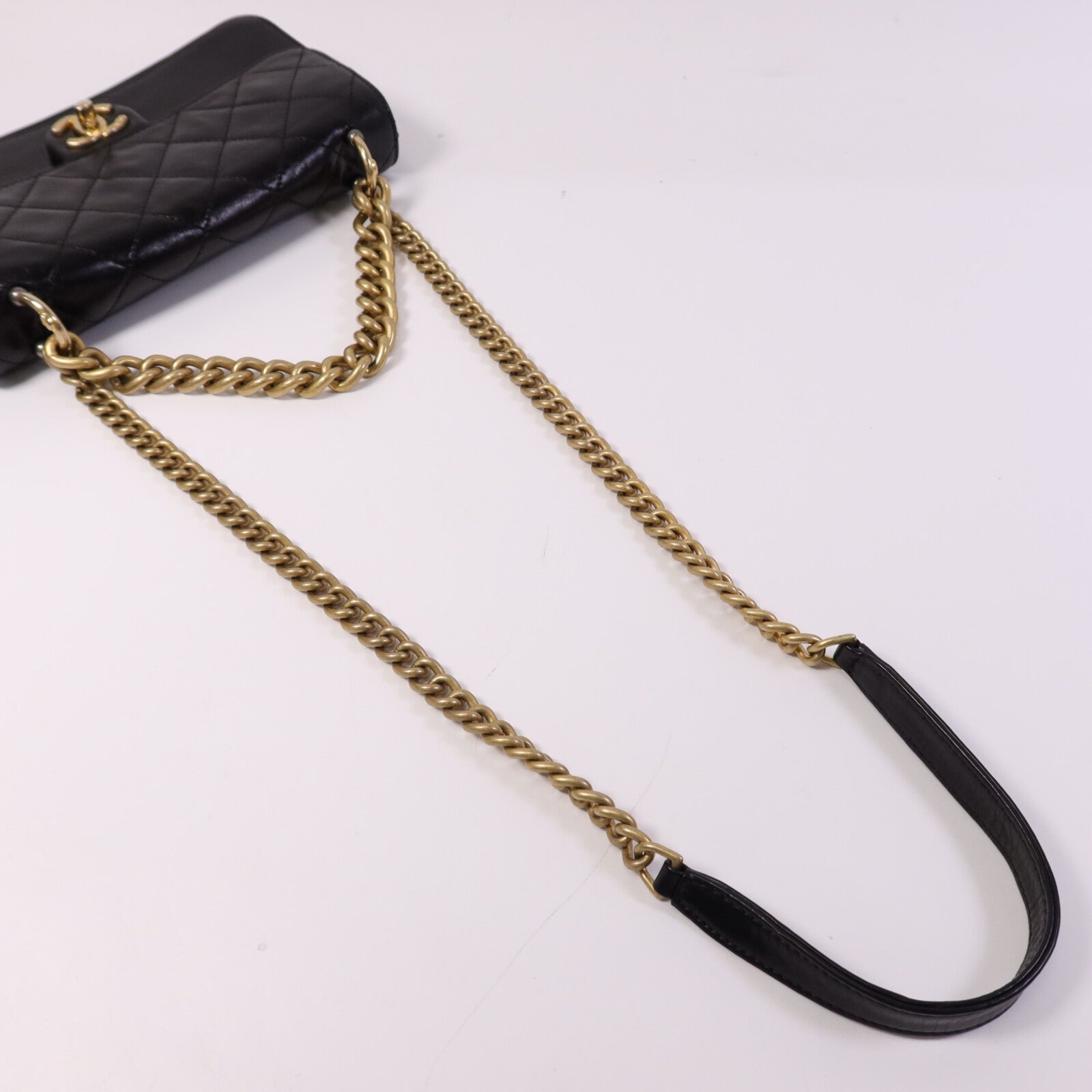 CHANEL 【激減優惠】牛皮皮革Chain Shoulder Bag金扣鏈帶肩背袋