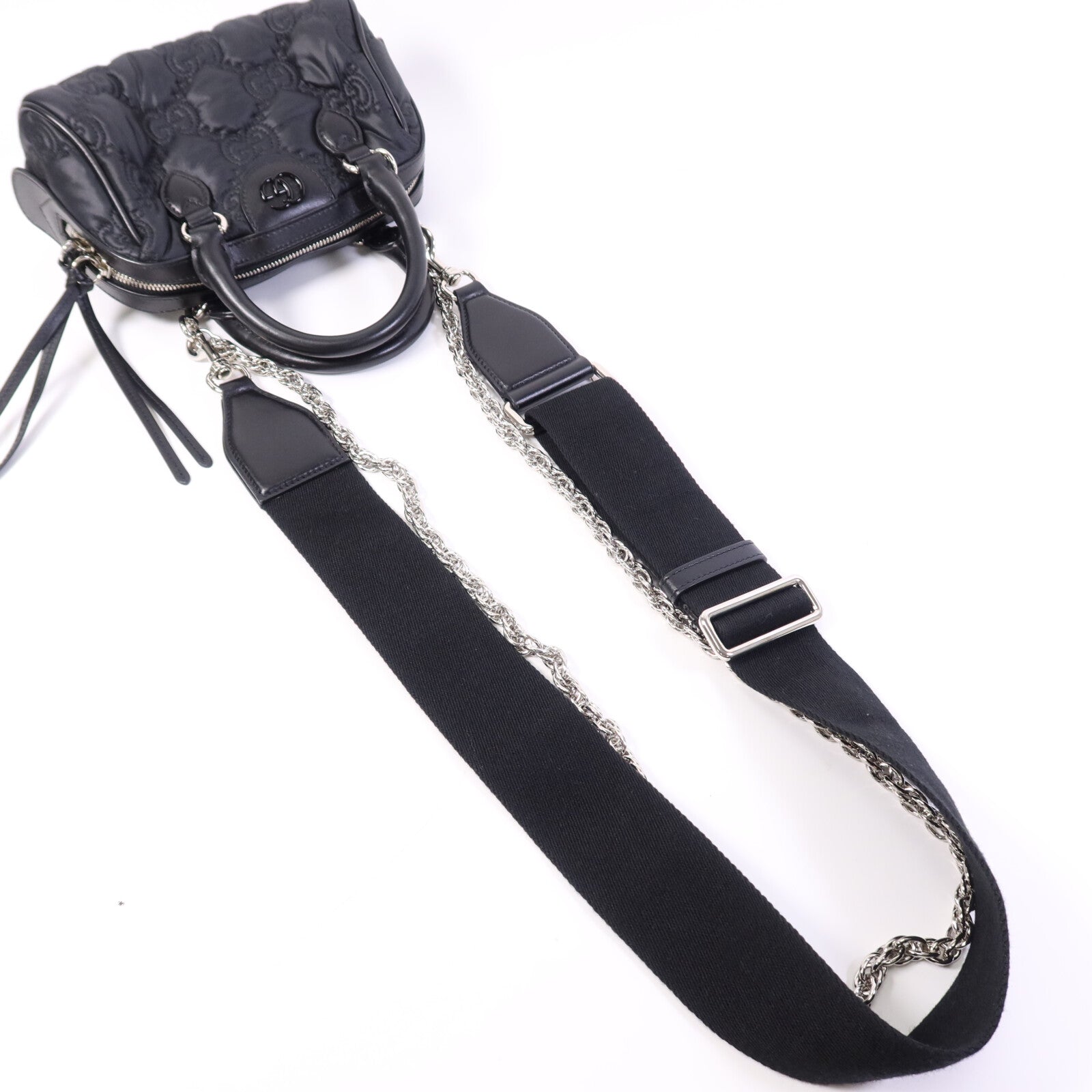GUCCI 牛皮皮革GG Matelasse銀扣鏈帶手挽袋