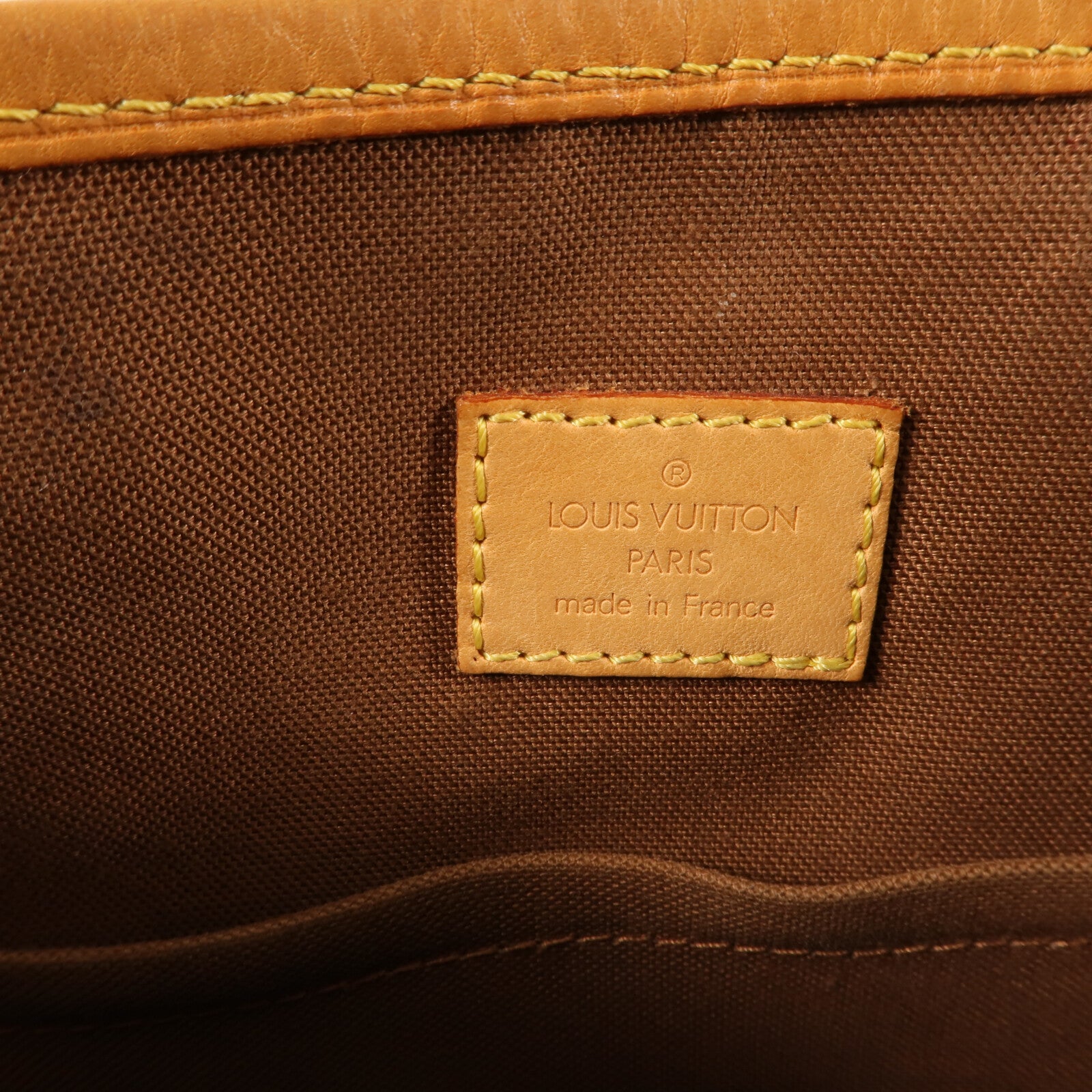 LOUIS VUITTON 【激減優惠】Monogram Batignolles Vertical金扣手挽袋