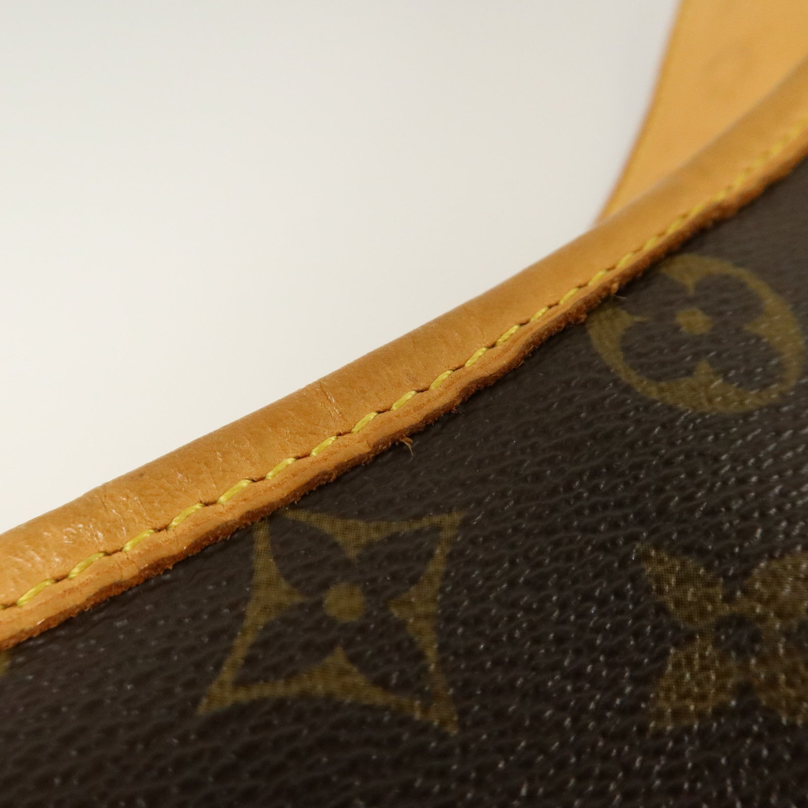 LOUIS VUITTON Monogram Galliera GM金扣肩背袋
