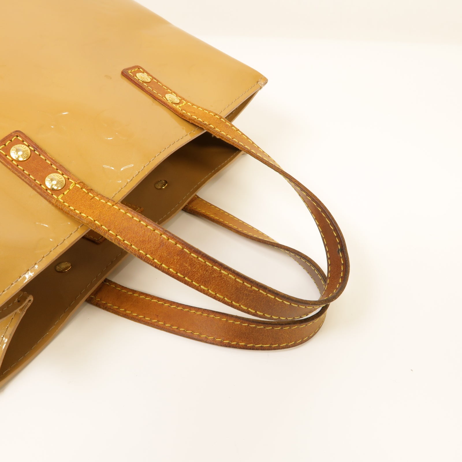 LOUIS VUITTON 【激減優惠】Monogram Vernis Reade PM銀扣手挽袋棕色