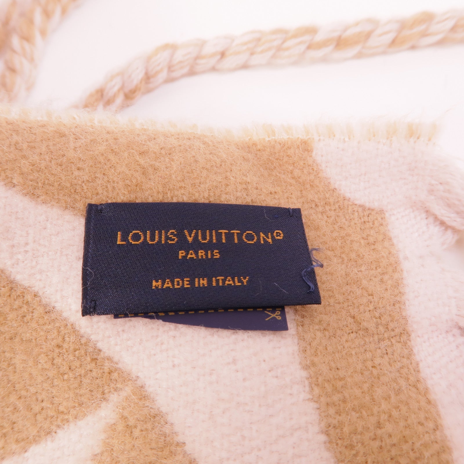 LOUIS VUITTON Cashmere Medailion圍巾