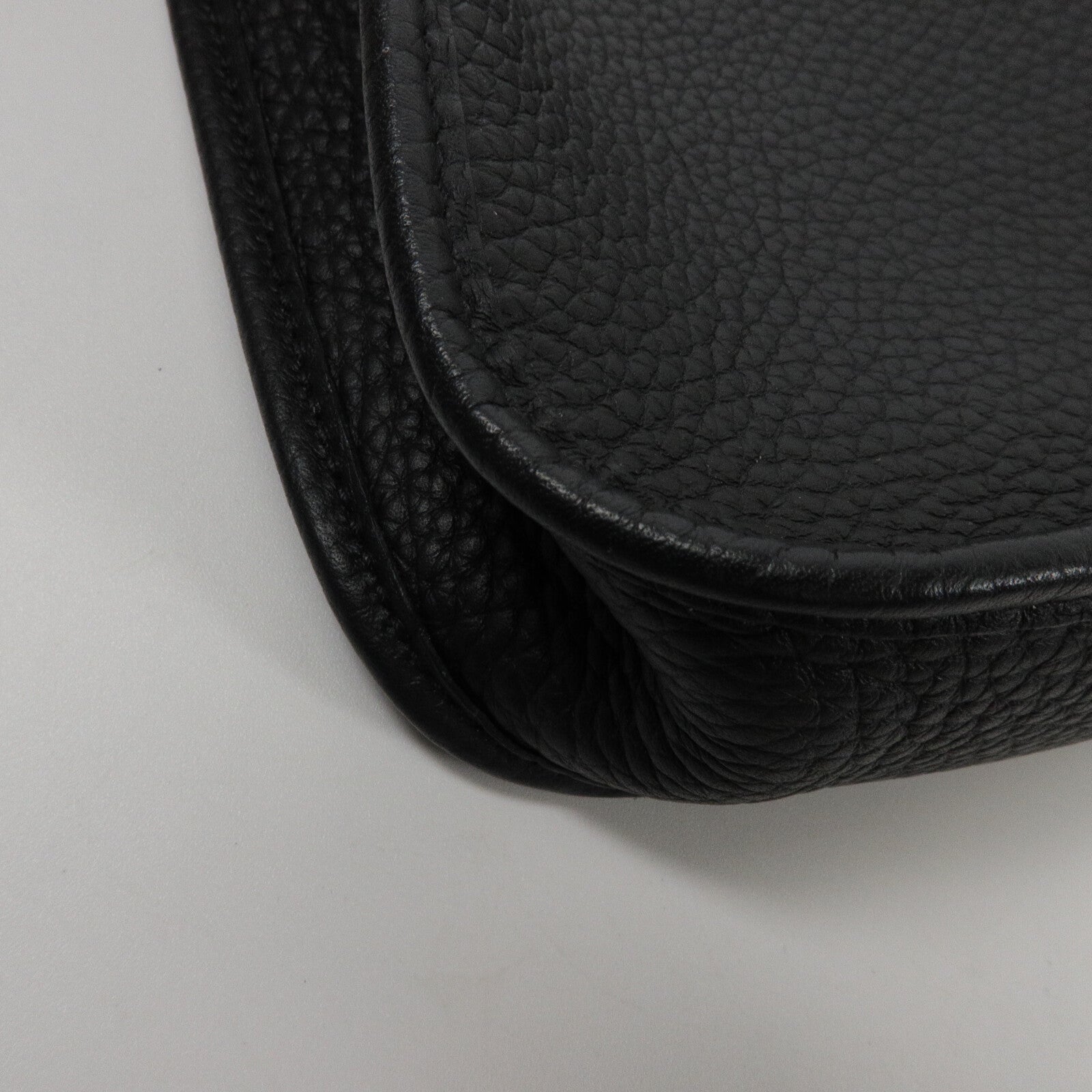 HERMES Clemence皮革Evelyne TPM肩背袋Noir