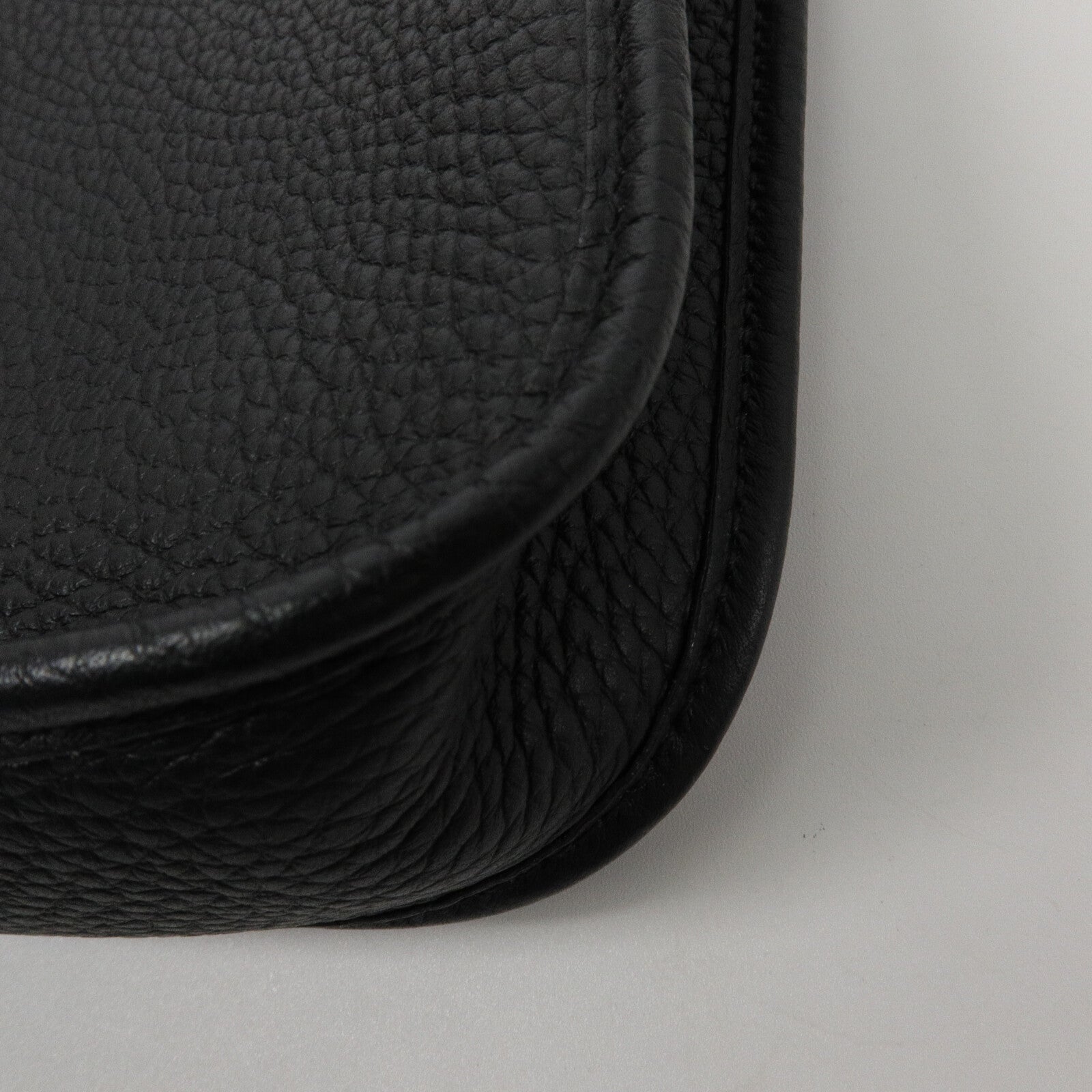 HERMES Clemence皮革Evelyne TPM肩背袋Noir
