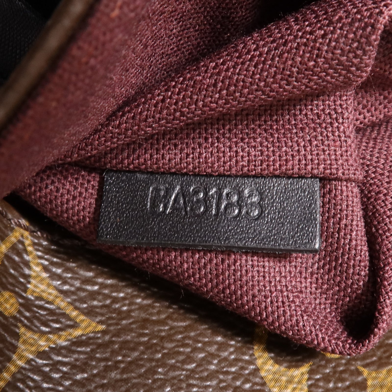 LOUIS VUITTON Monogram Macassar Distrist MM銀扣肩背袋