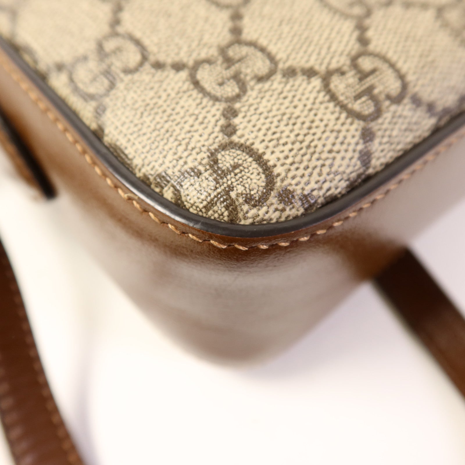 GUCCI 塗層帆布Horsebit 1955 Small Shoulder Bag金扣肩背袋