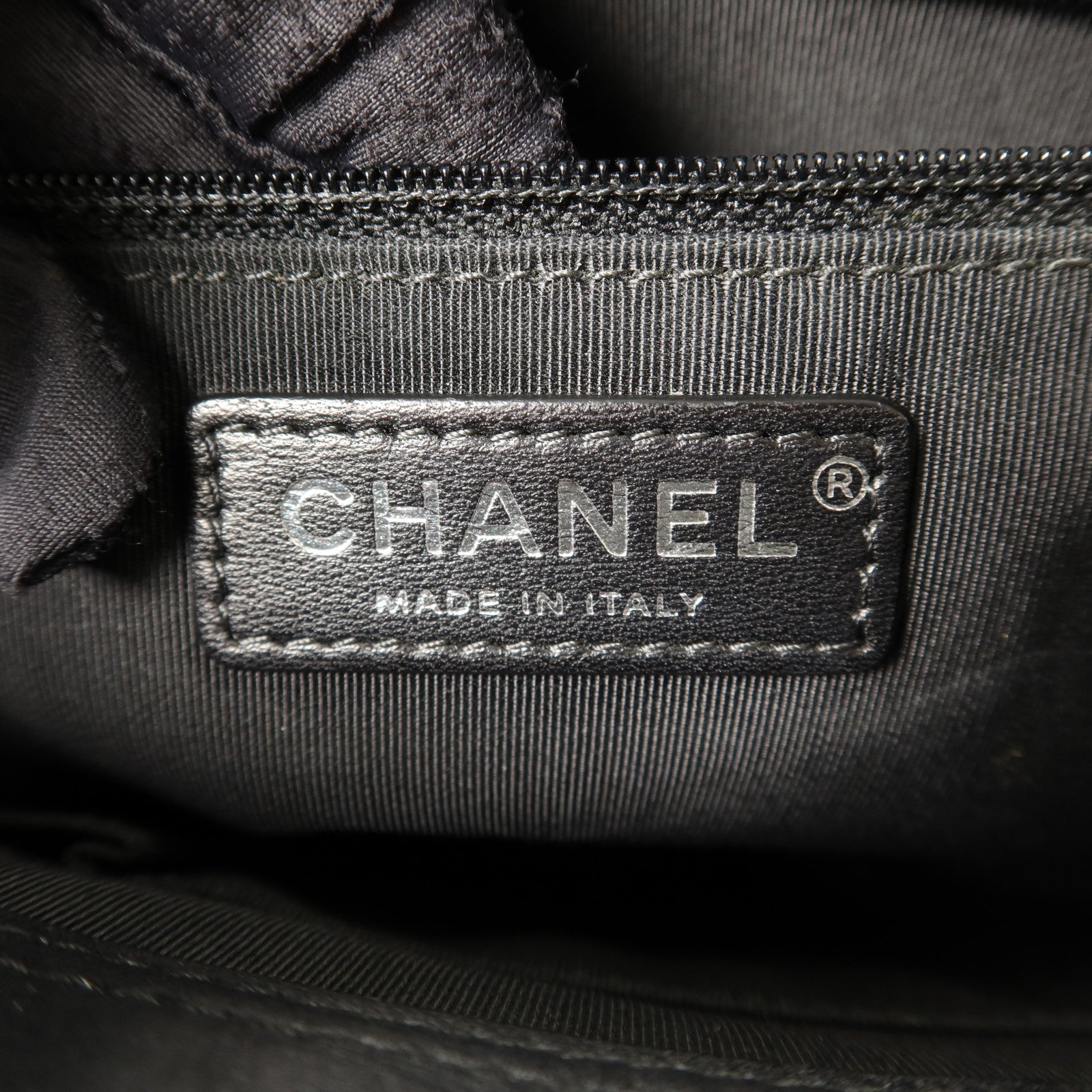 CHANEL 牛皮皮革Quilted Frame In Chain Tote手挽袋