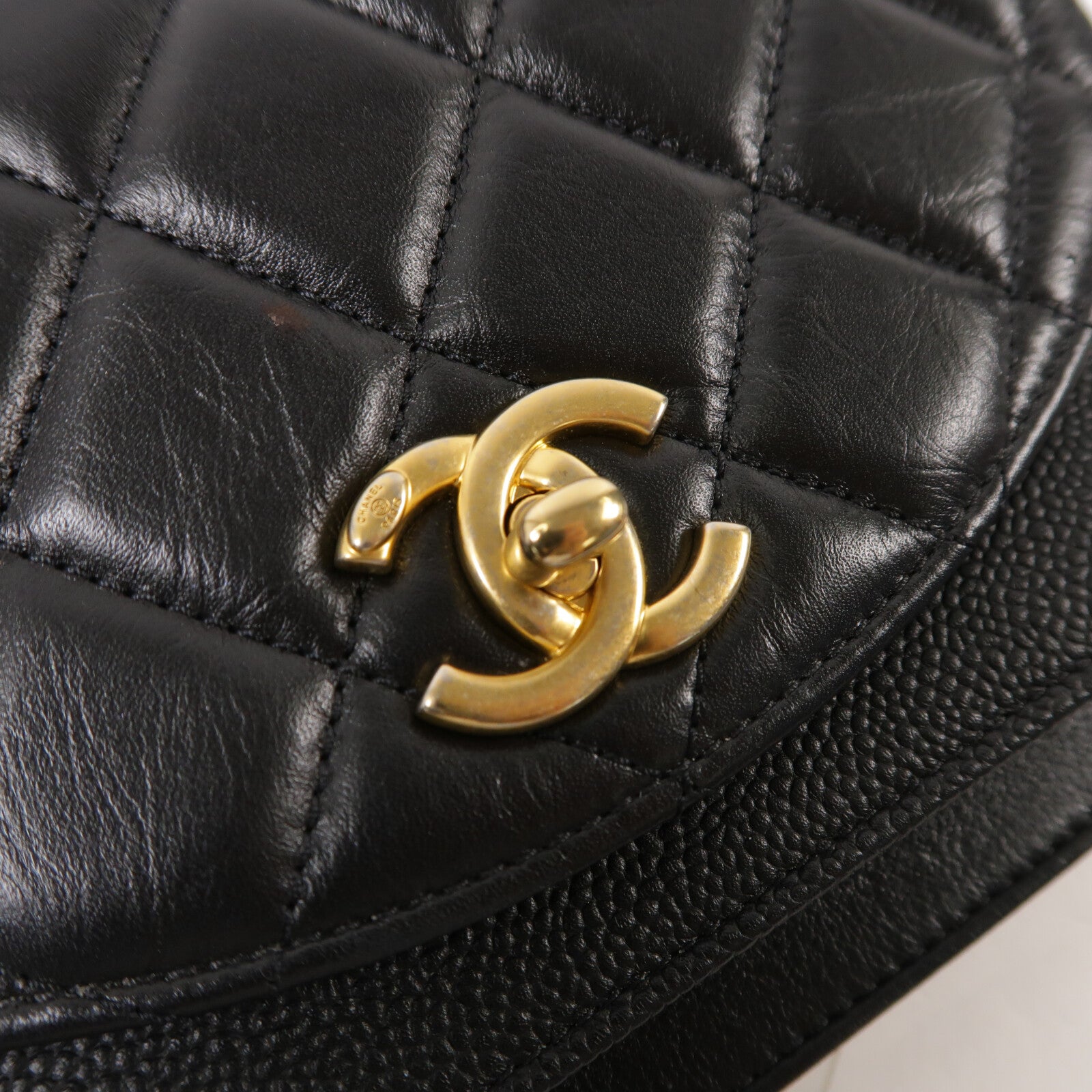 CHANEL 牛皮皮革Chain Handle Flap Bag手挽肩背兩用袋
