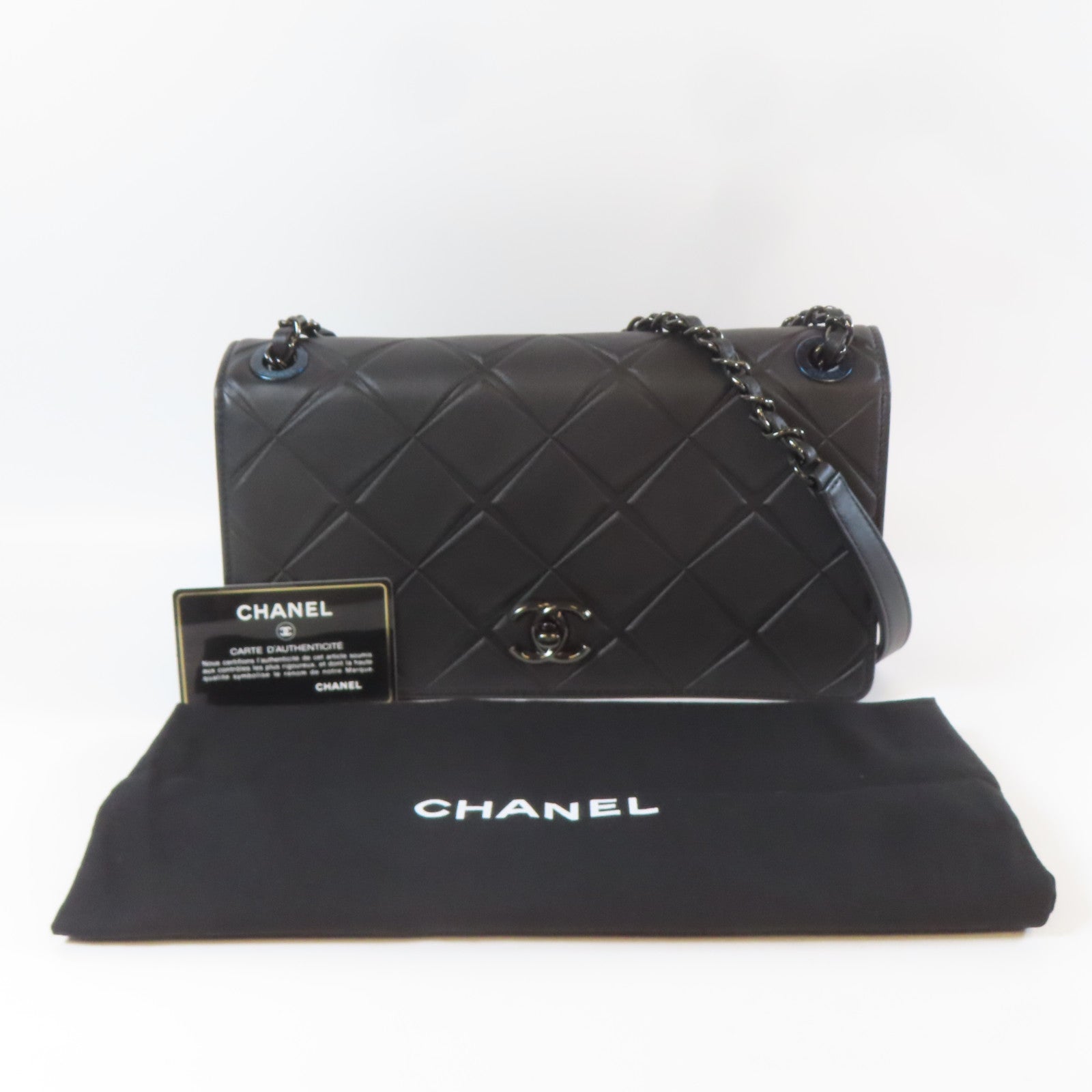CHANEL 【激減優惠】菱格牛皮皮革Chain Shoulder黑扣肩背袋黑色