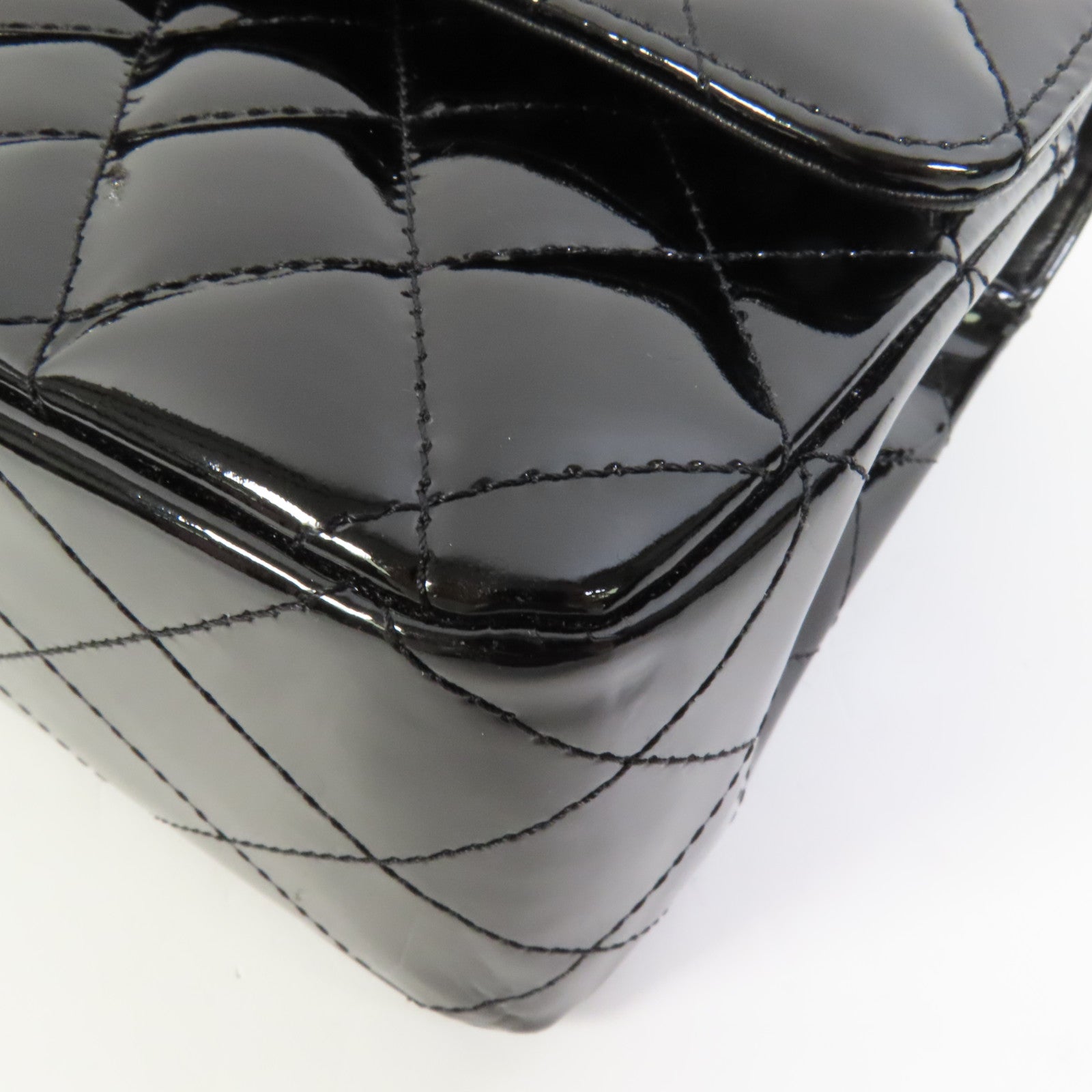 CHANEL 漆皮皮革Classic 25銀扣鏈帶肩背袋