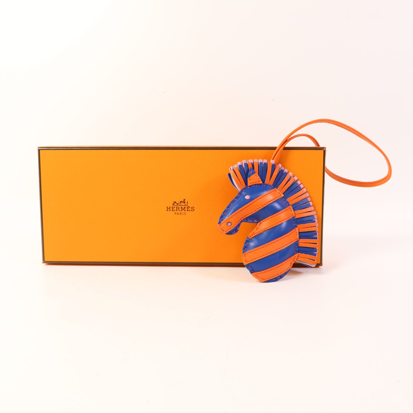 HERMES Milo皮革Geegee Savannah Charm掛飾Bleu Electrique/Mauve Sylvestre