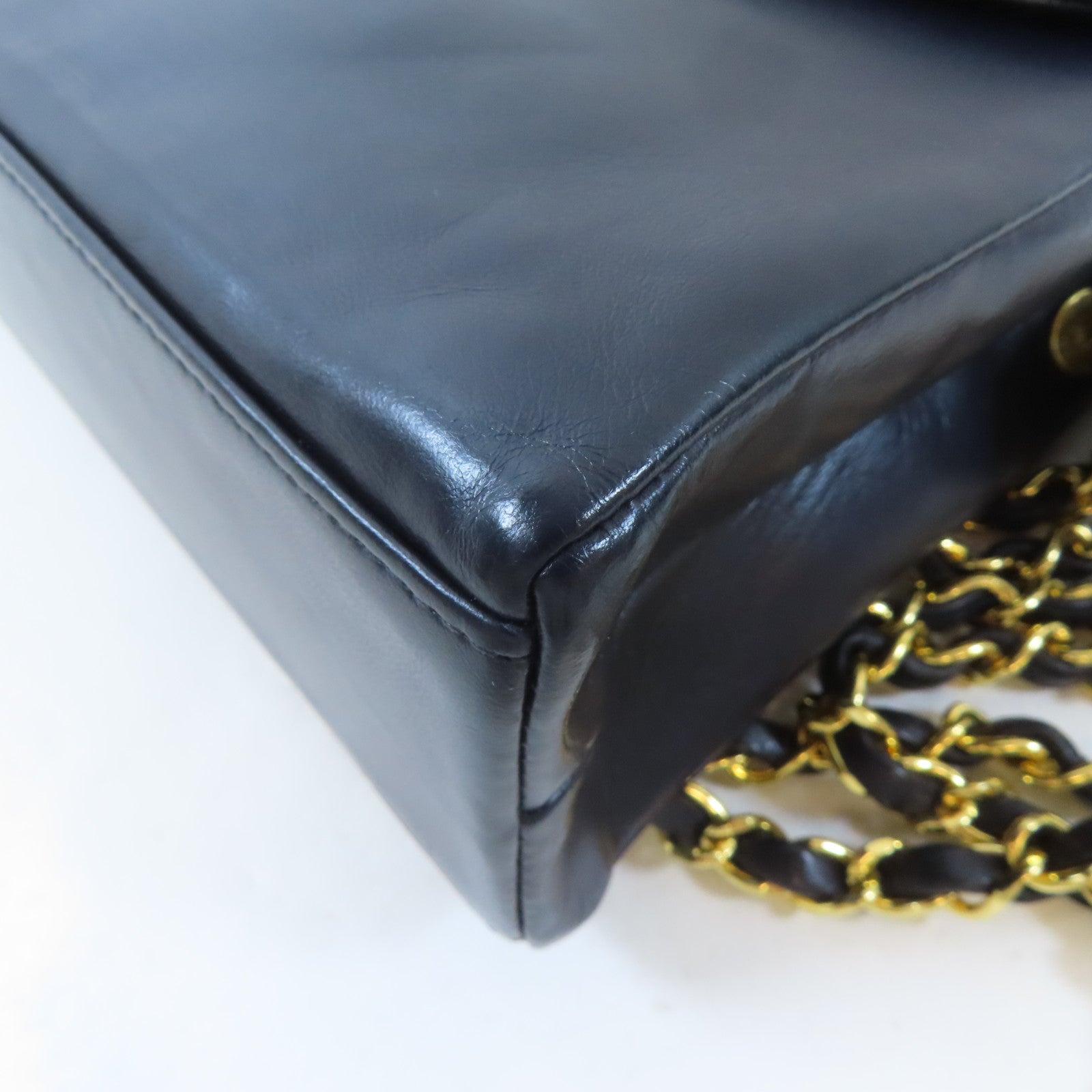 CHANEL 羊皮皮革Vintage Chain Shoulder金扣鏈帶肩背袋深藍色