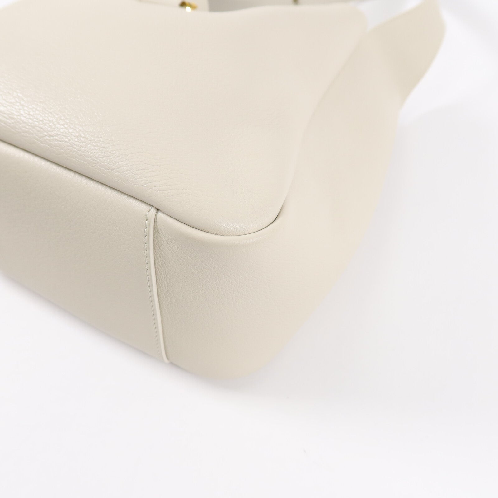 SAINT LAURENT 牛皮皮革LE5A7 Hobo Small手挽袋