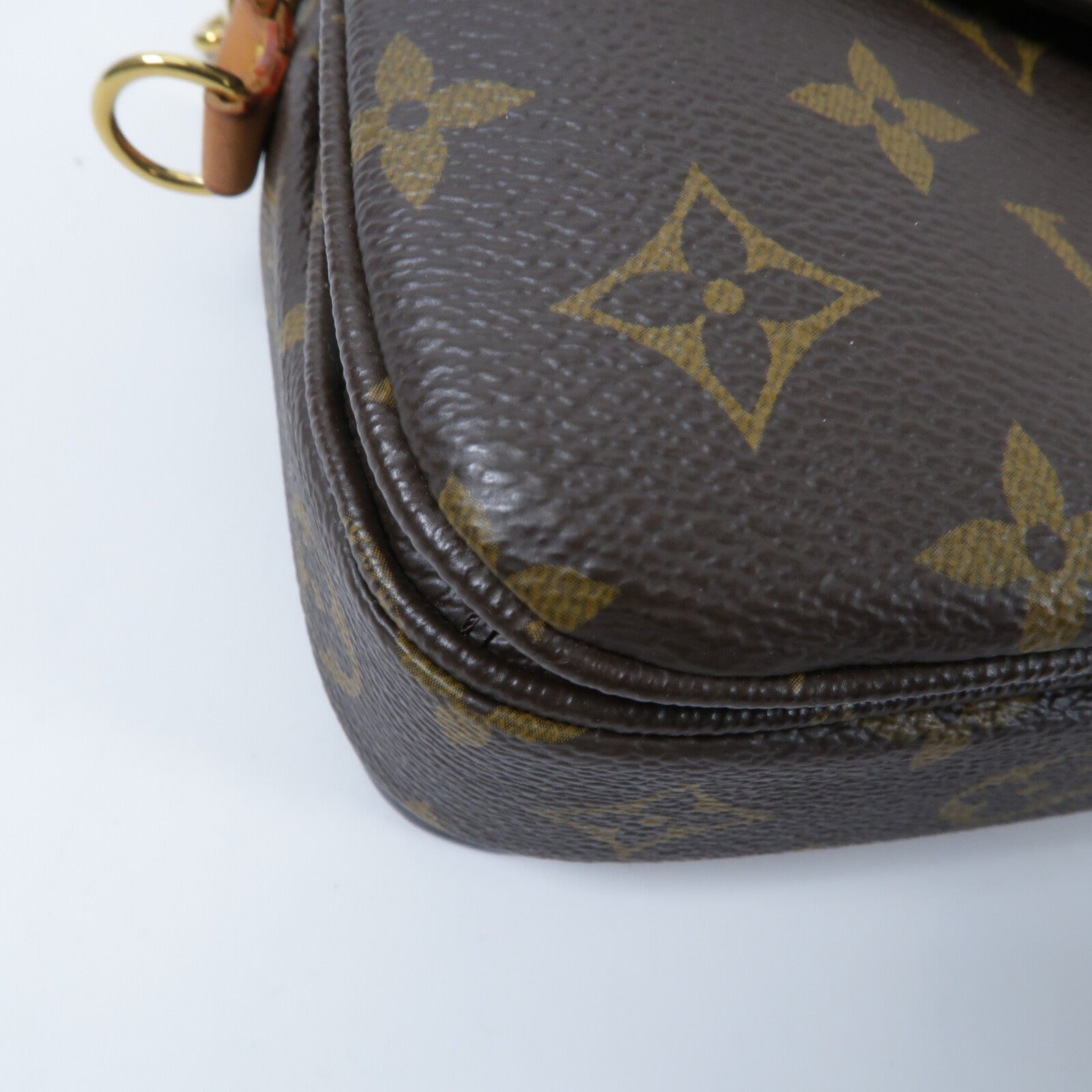 LOUIS VUITTON Monogram Pochette Metis East West鏈帶手挽肩背兩用袋