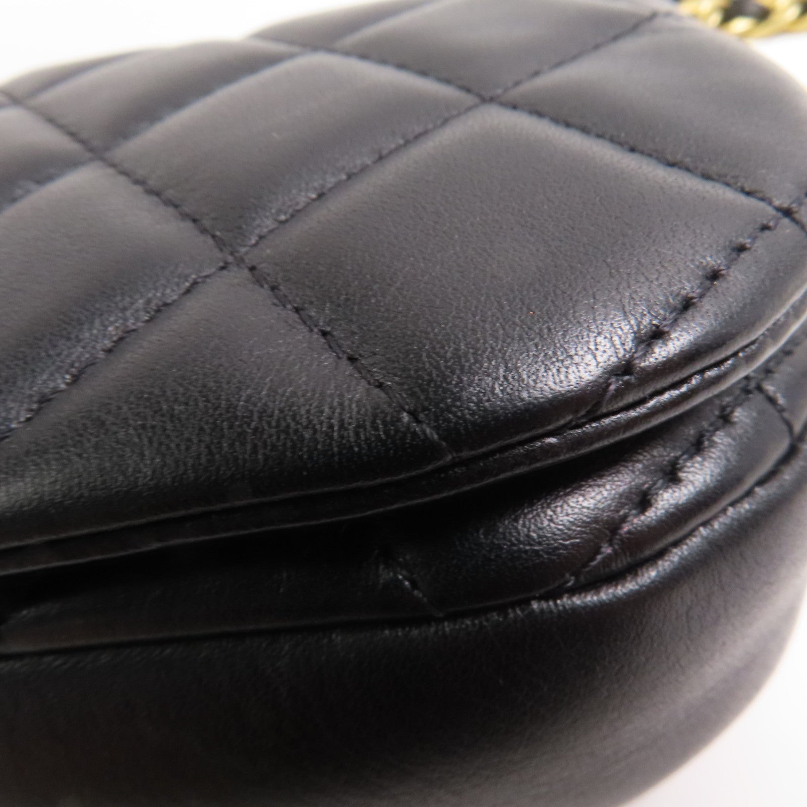 CHANEL 羊皮皮革Chain Shoulder金扣肩背袋