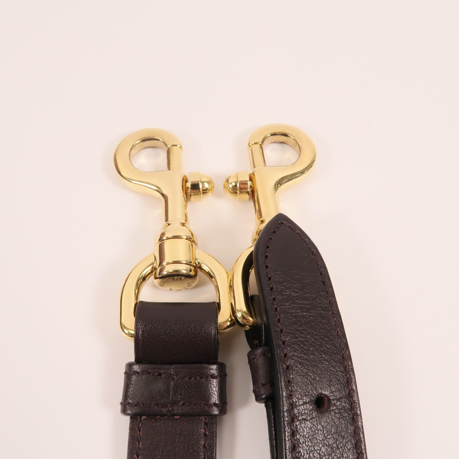 LOEWE 牛皮皮革Fusta金扣手挽肩背兩用袋