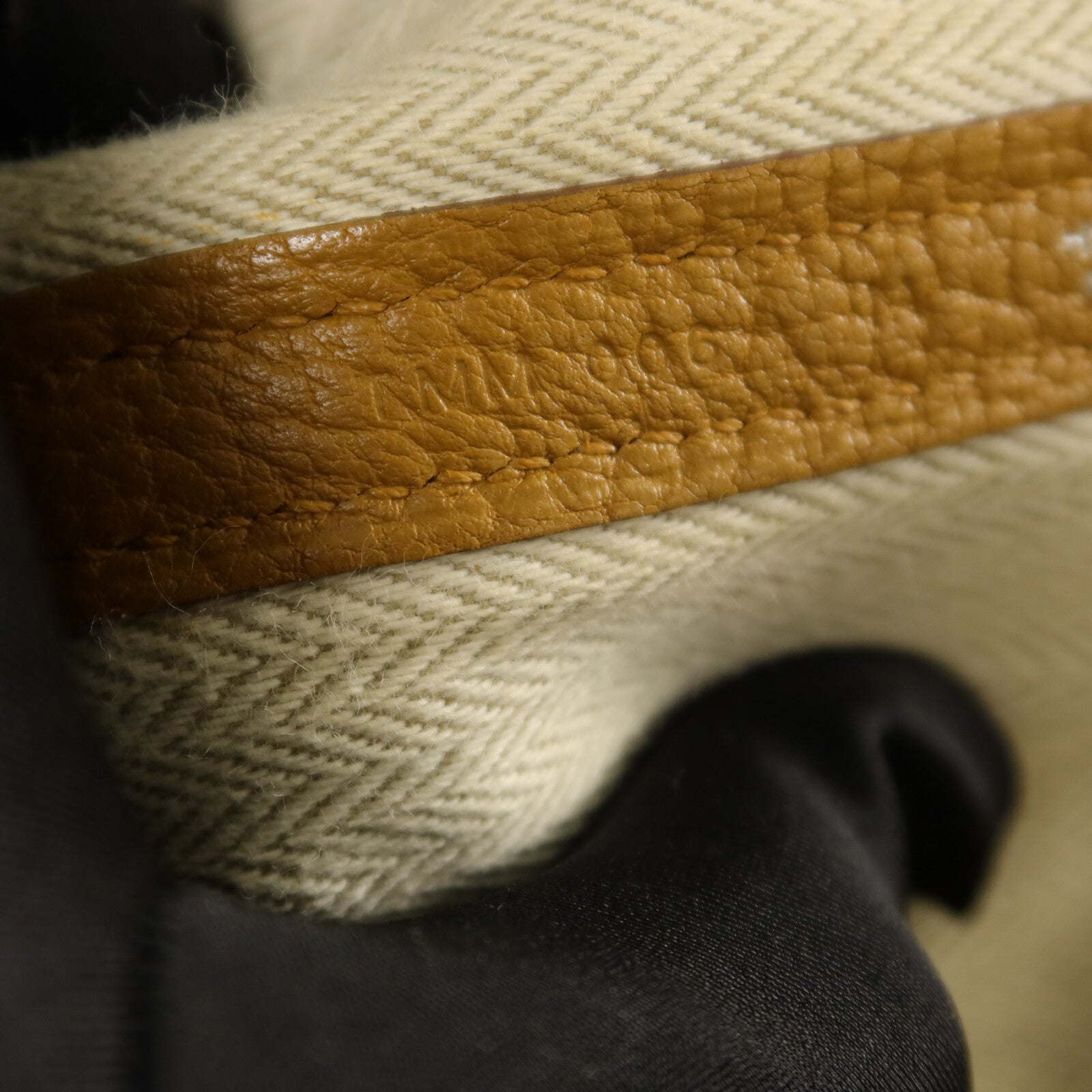 HERMES Negonda皮革Garden Party PM手挽袋Sesame