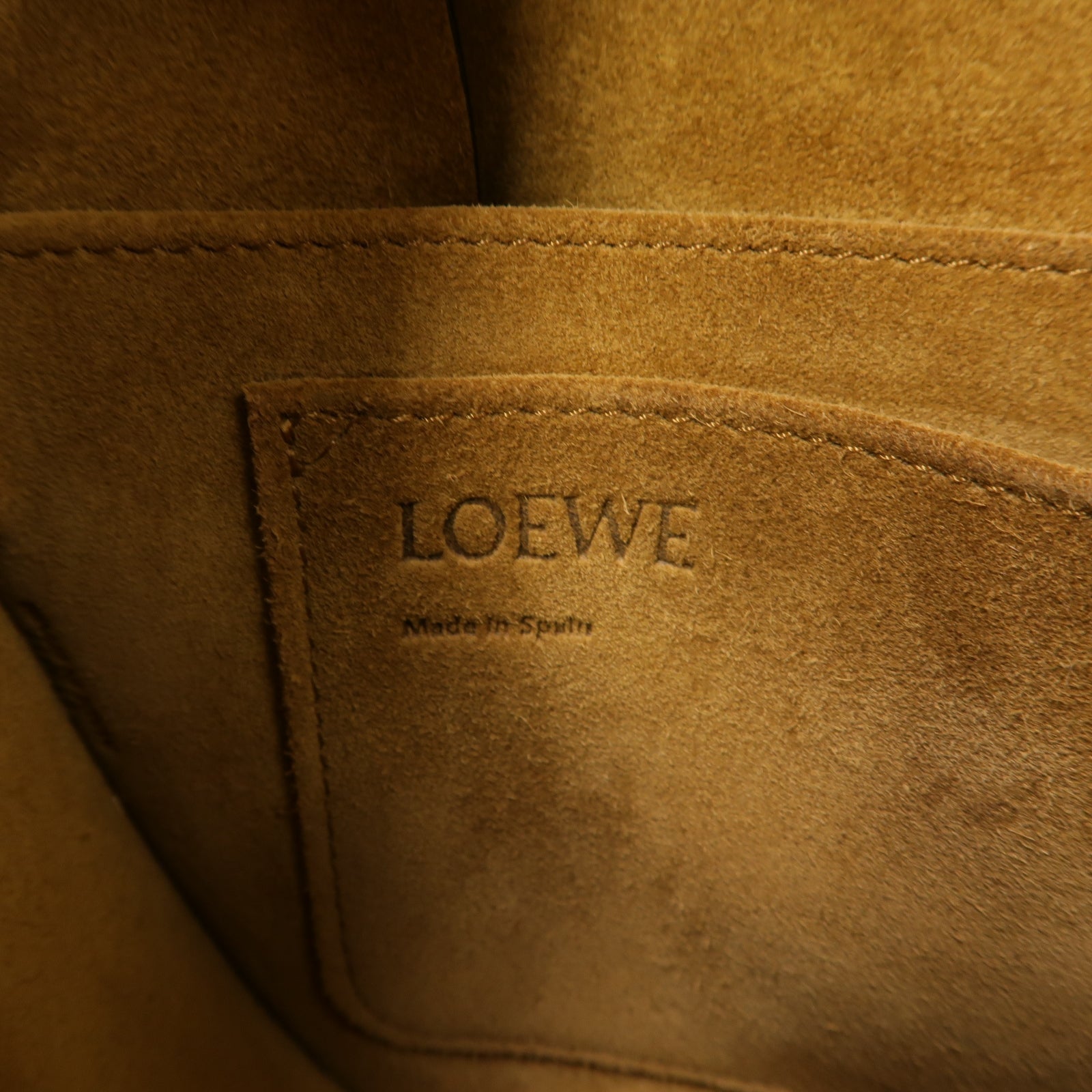 LOEWE 牛皮皮革Gate Small金扣肩背袋棕色