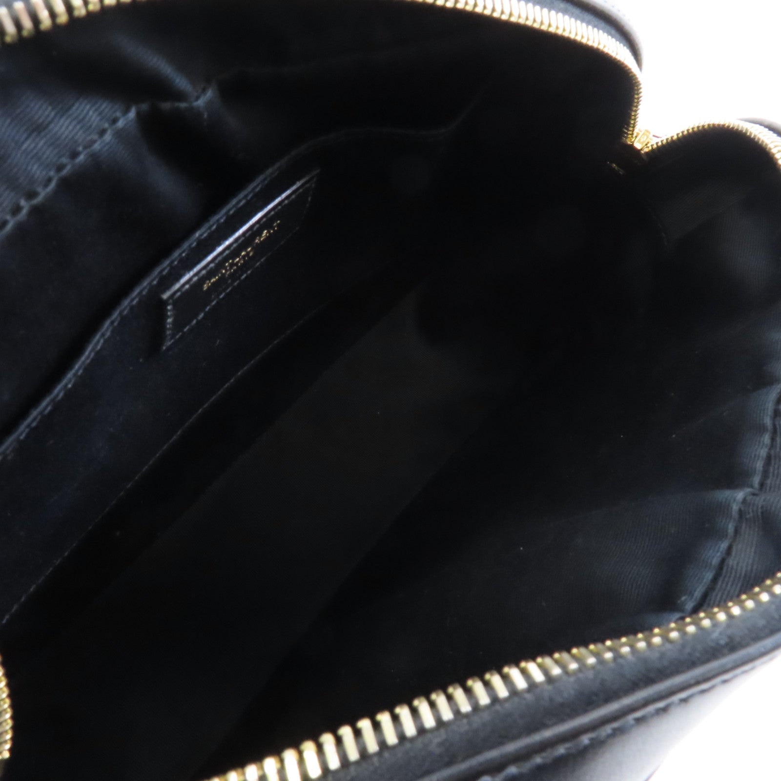 SAINT LAURENT 牛皮皮革Lou Camera Bag金扣肩背袋黑色
