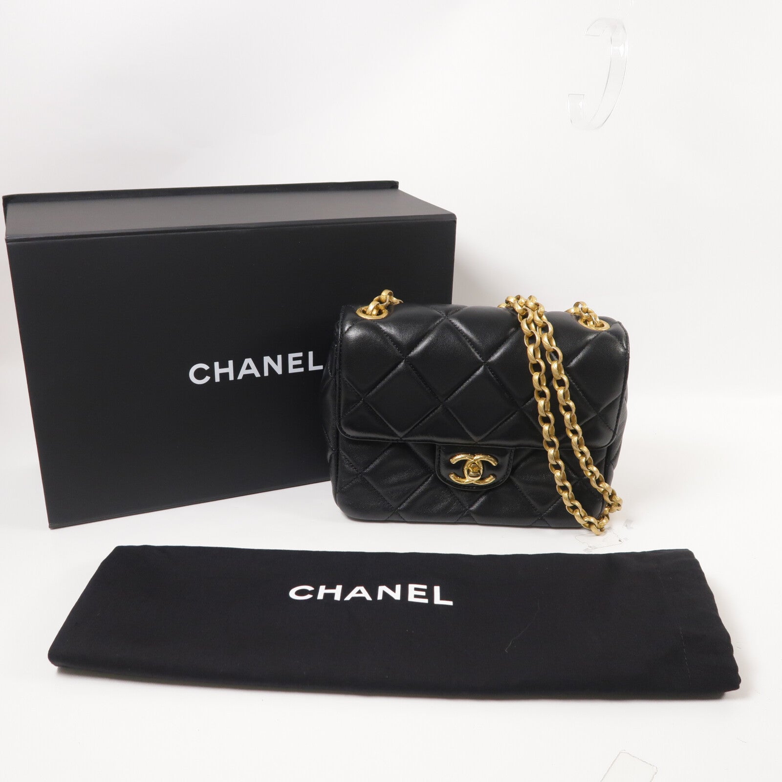 CHANEL 羊皮皮革Chain Shoulder鏈帶肩背袋