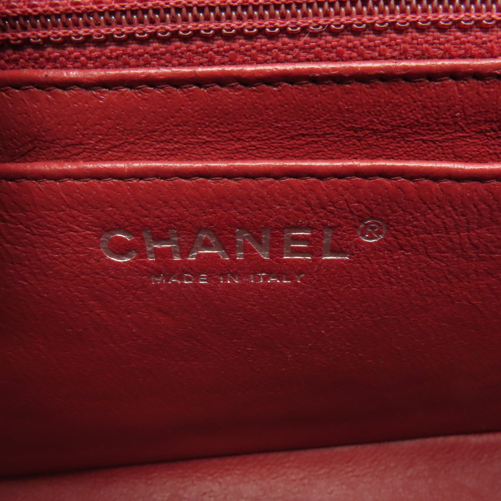 CHANEL 【激減優惠】斜紋Caviar皮革Classic Flap 17cm銀扣鏈帶肩背袋紅色