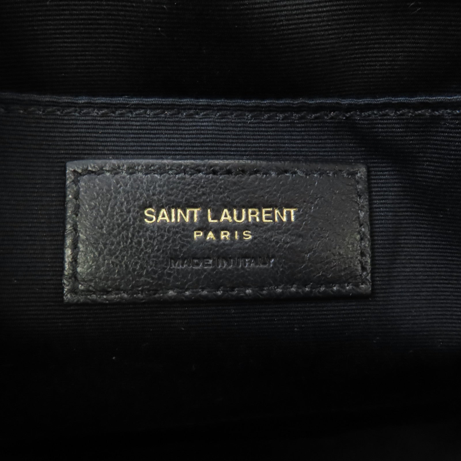SAINT LAURENT 牛皮皮革Lou Camera Bag金扣肩背袋黑色