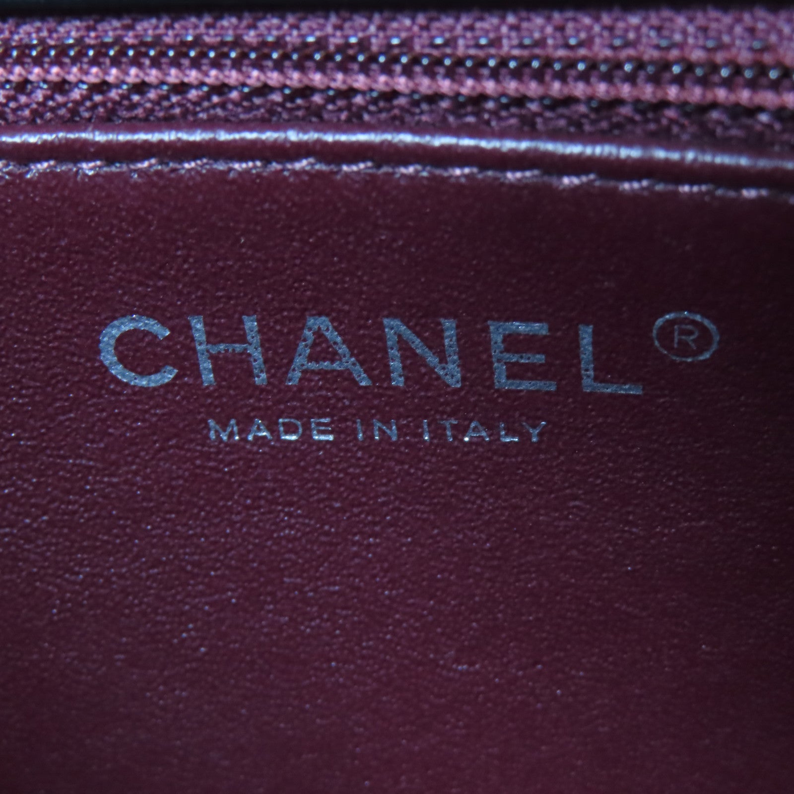 CHANEL 【激減優惠】菱格牛皮皮革Chain Shoulder黑扣肩背袋黑色