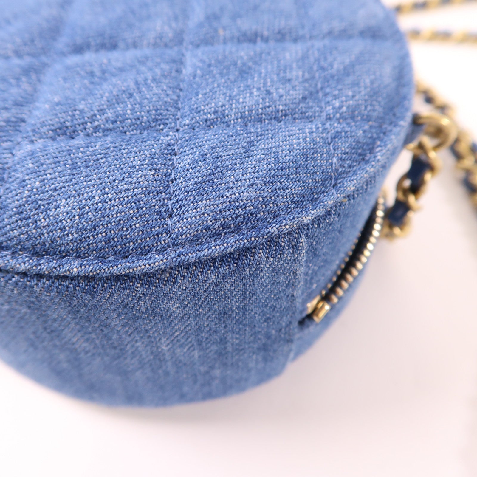 CHANEL 牛仔布料Chain Shoulder Bag金扣鏈帶肩背袋
