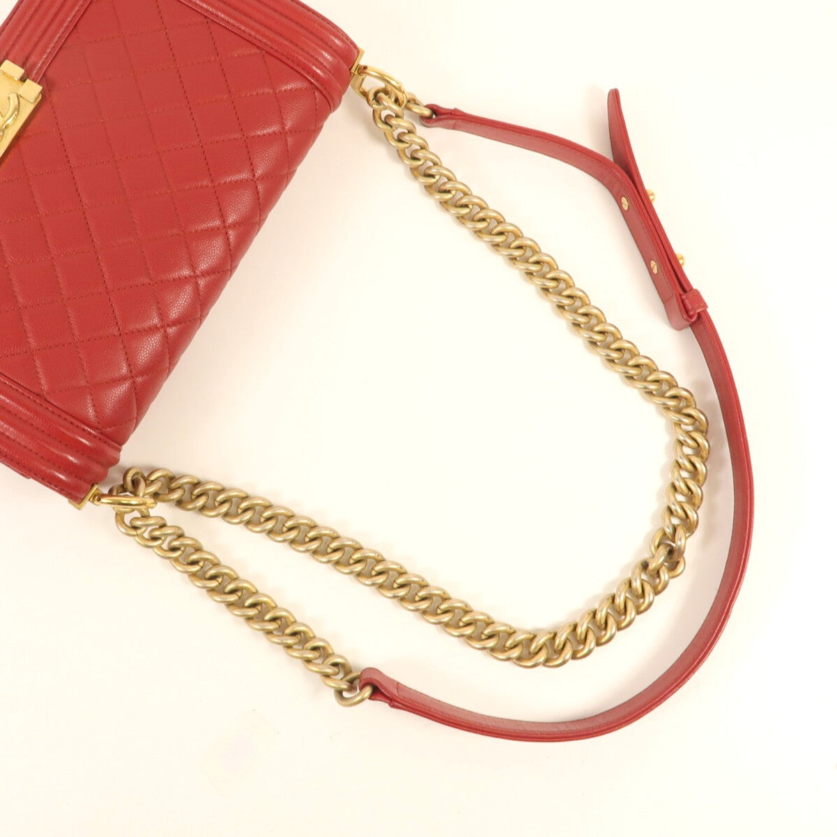 CHANEL 牛皮皮革Boy 25金扣鏈帶肩背袋