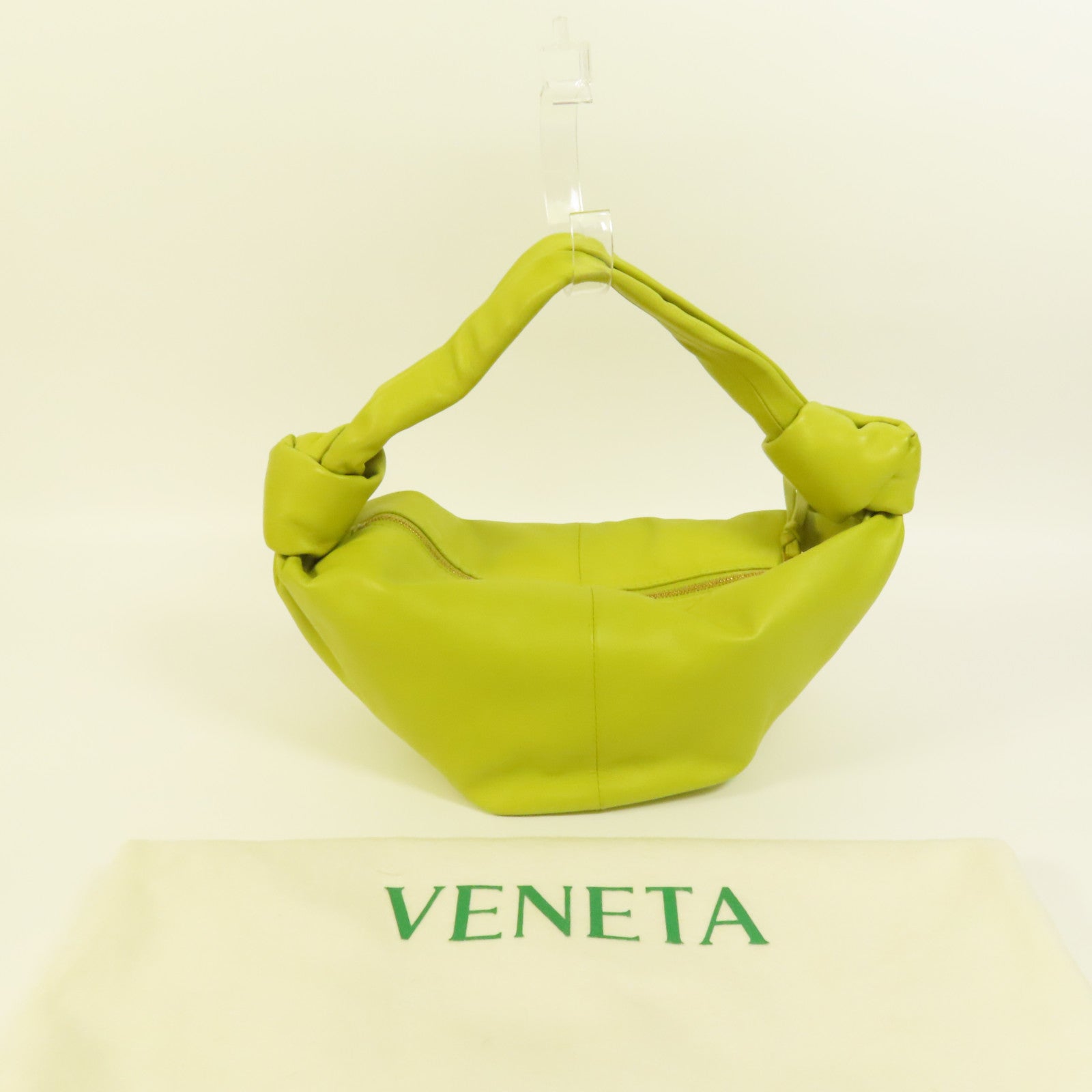 BOTTEGA VENETA 牛皮皮革Mini Double Knot金扣手挽袋