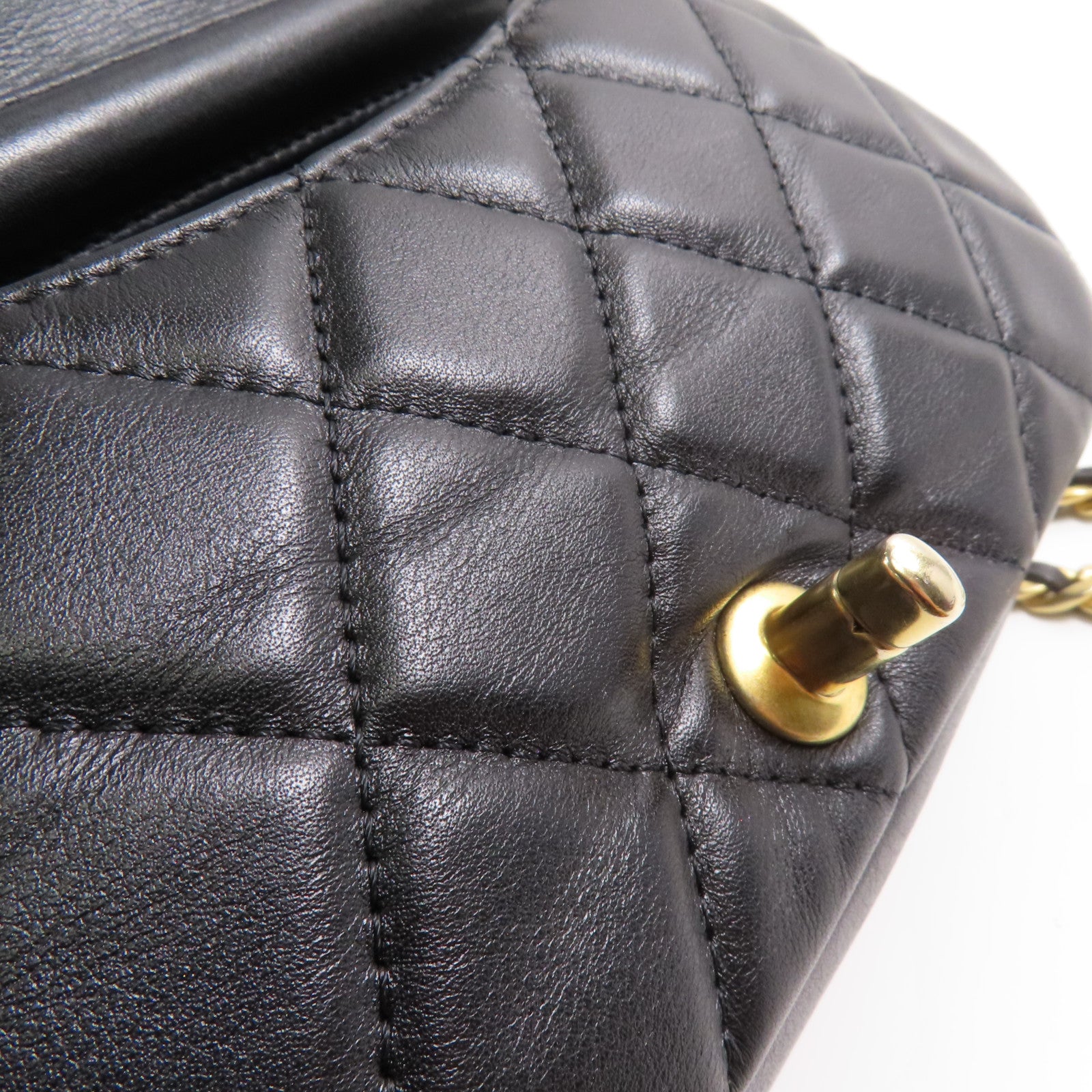 CHANE CC GHW Chain Shoulder Bag Lambskin Leather Black