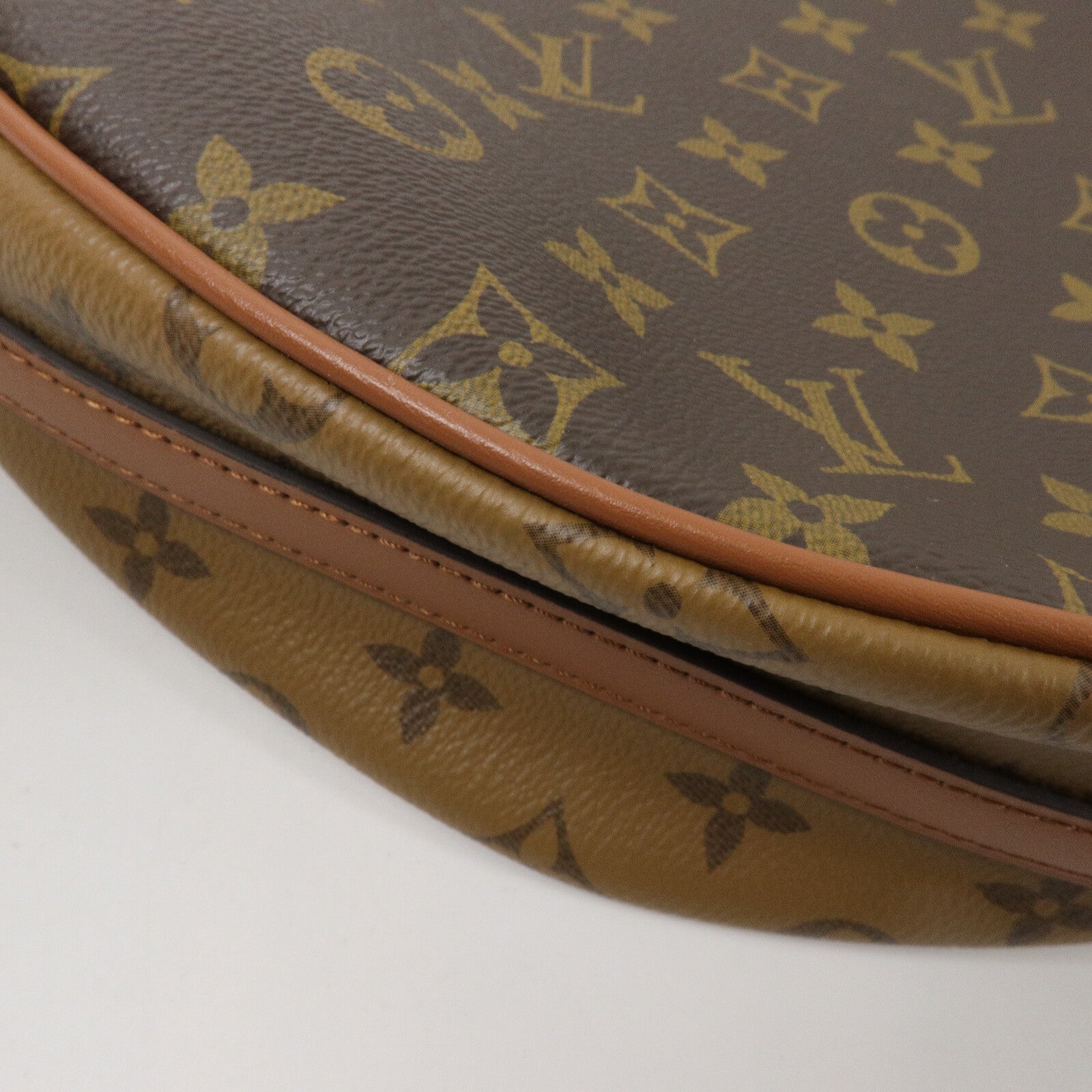 LOUIS VUITTON Monogram Reverse Loop Hobo手挽肩背兩用袋