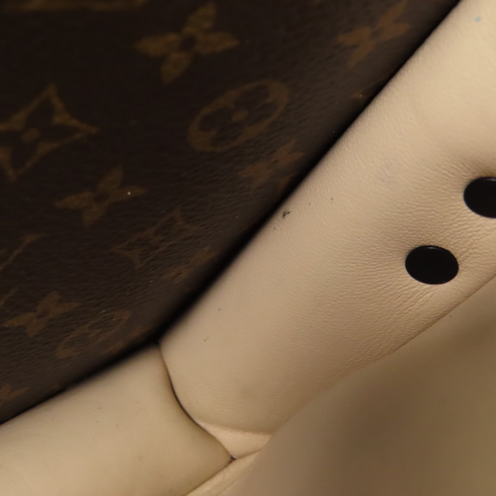 LOUIS VUITTON Monogram Reverse Trunk Clutch金扣肩背袋棕色