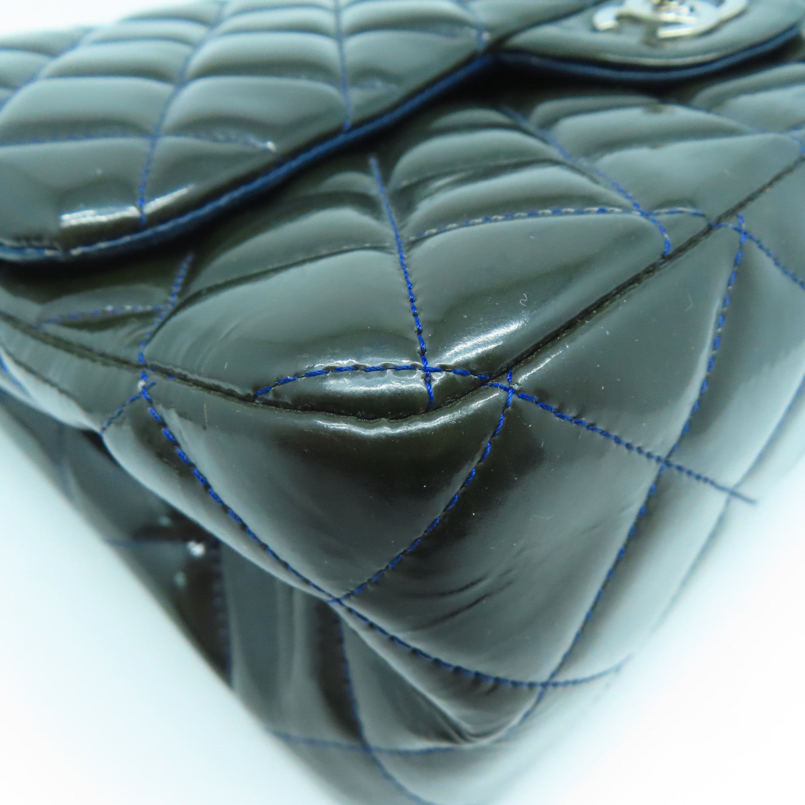 CHANEL 【清倉大減價】菱格漆皮皮革Chain Shoulder銀扣鏈帶肩背袋綠色