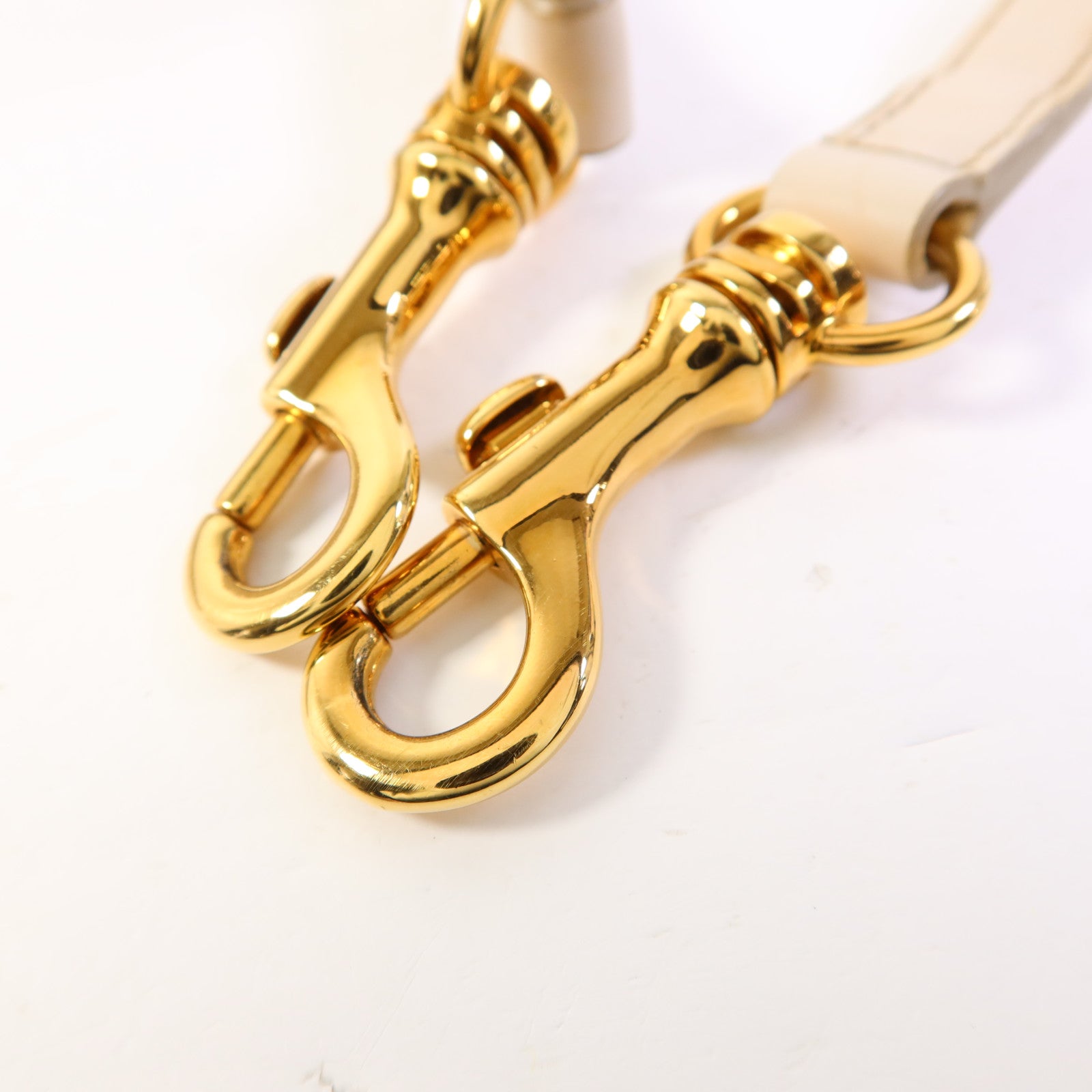 Miu Miu 羊皮皮革2 Way Shoulder Bag金扣手挽肩背兩用袋