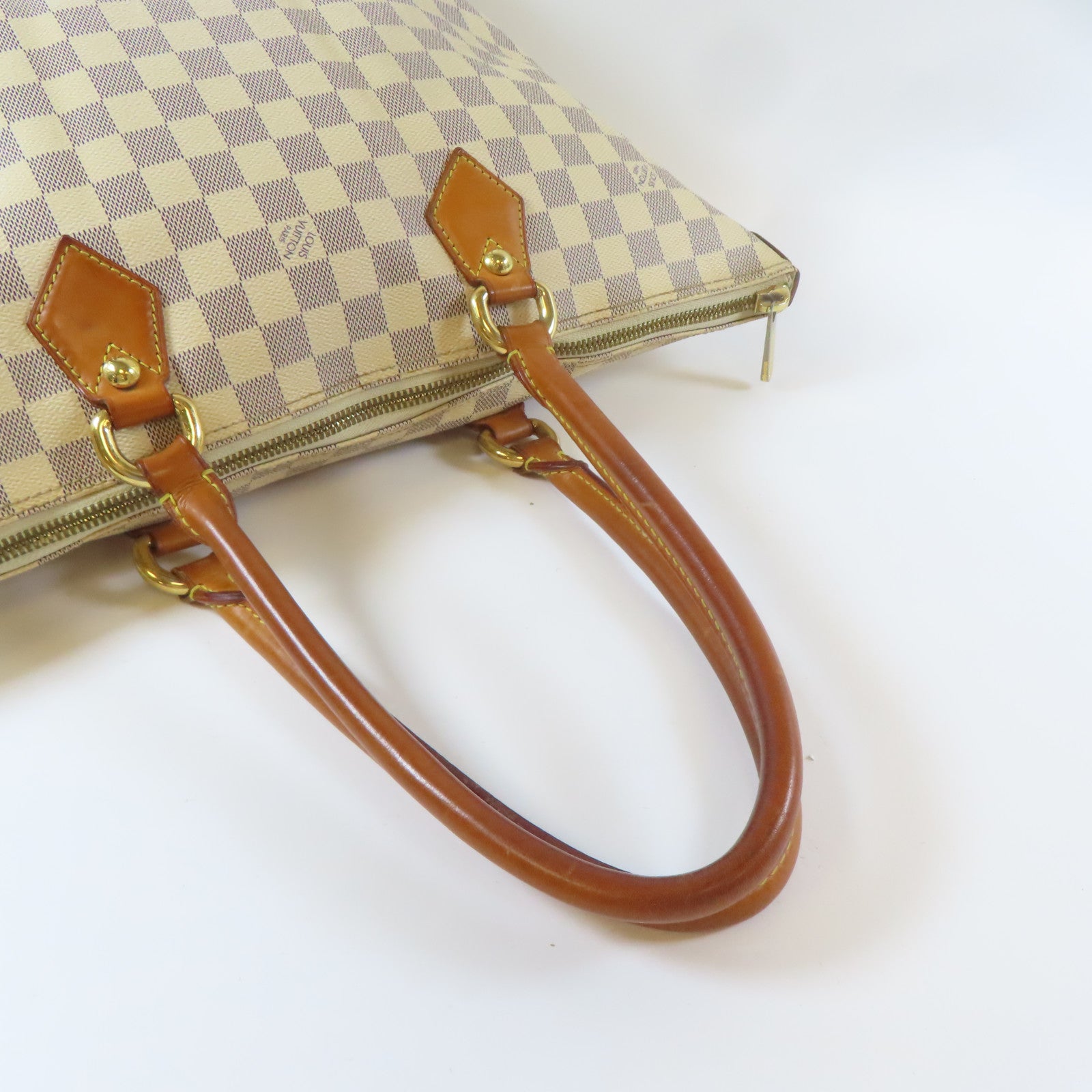 LOUIS VUITTON 【激減優惠】Damier Azur Saleya MM金扣手挽袋白色