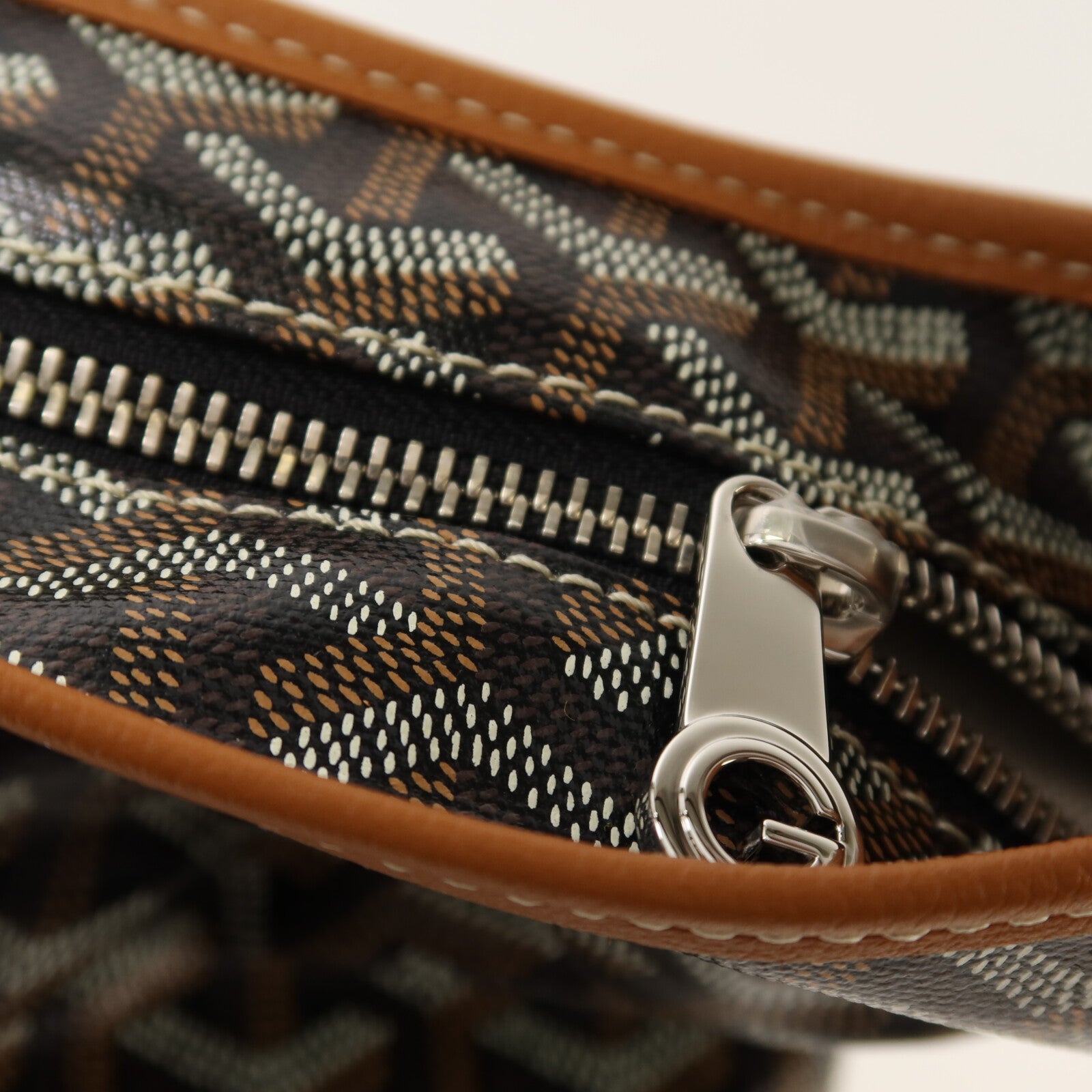 GOYARD 塗層帆布Boheme Hobo PM肩背袋
