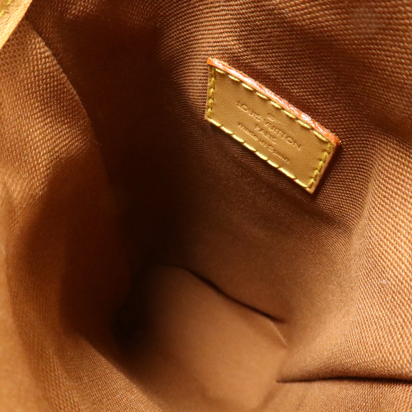 LOUIS VUITTON Monogram Fold Me Pouch肩背袋