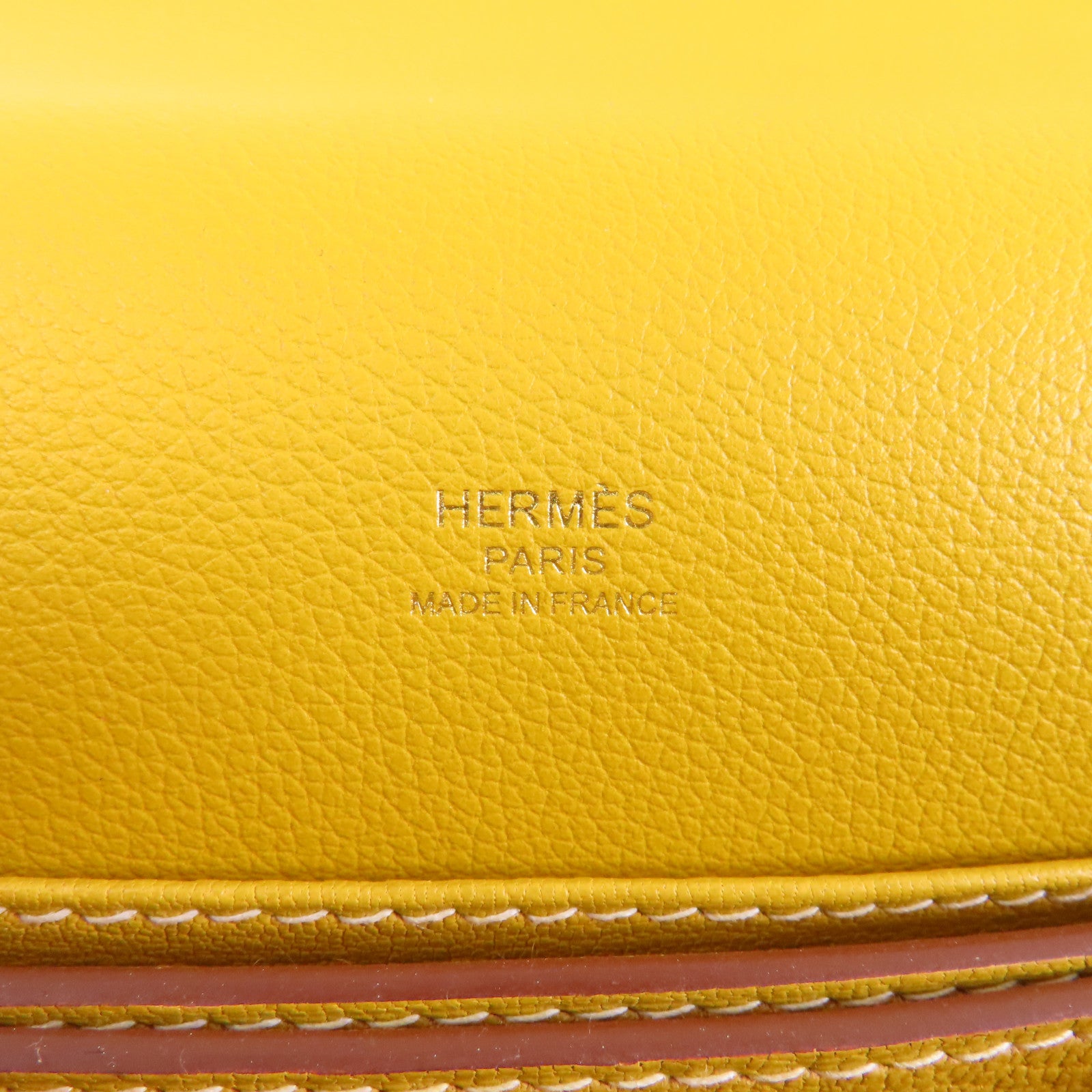 HERMES Evercolor皮革Roulis 23金扣肩背袋Jaune Ambre/黃色