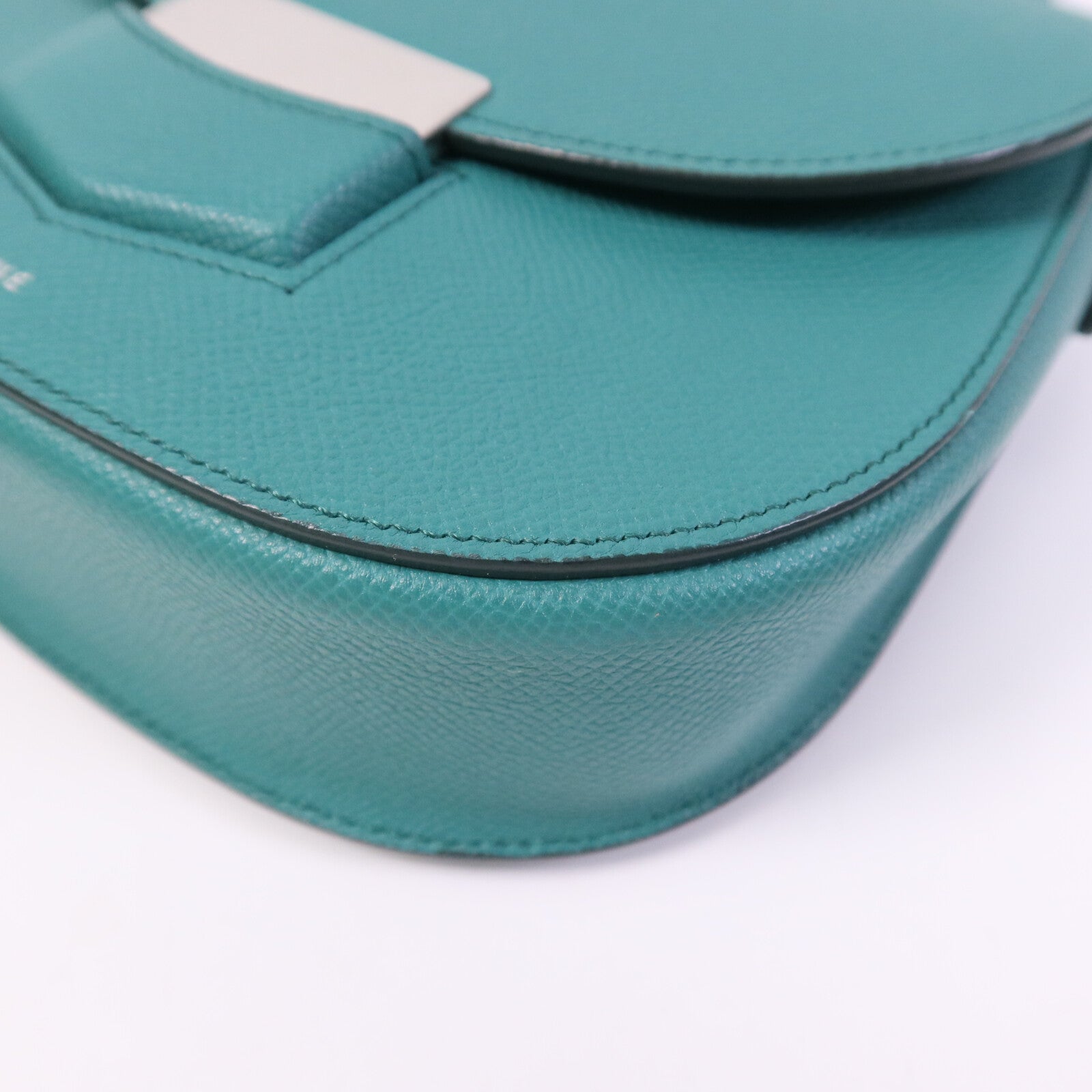 CELINE 牛皮皮革Trotteur銀扣肩背袋