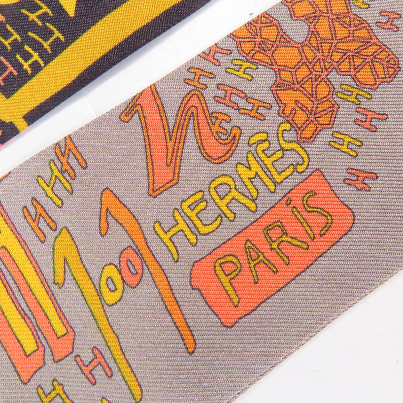 HERMES 絲質Twilly絲巾