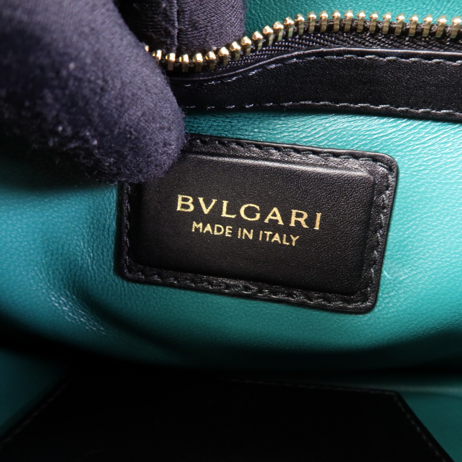 BVLGARI 牛皮皮革Serpenti Forever金扣鏈帶肩背袋