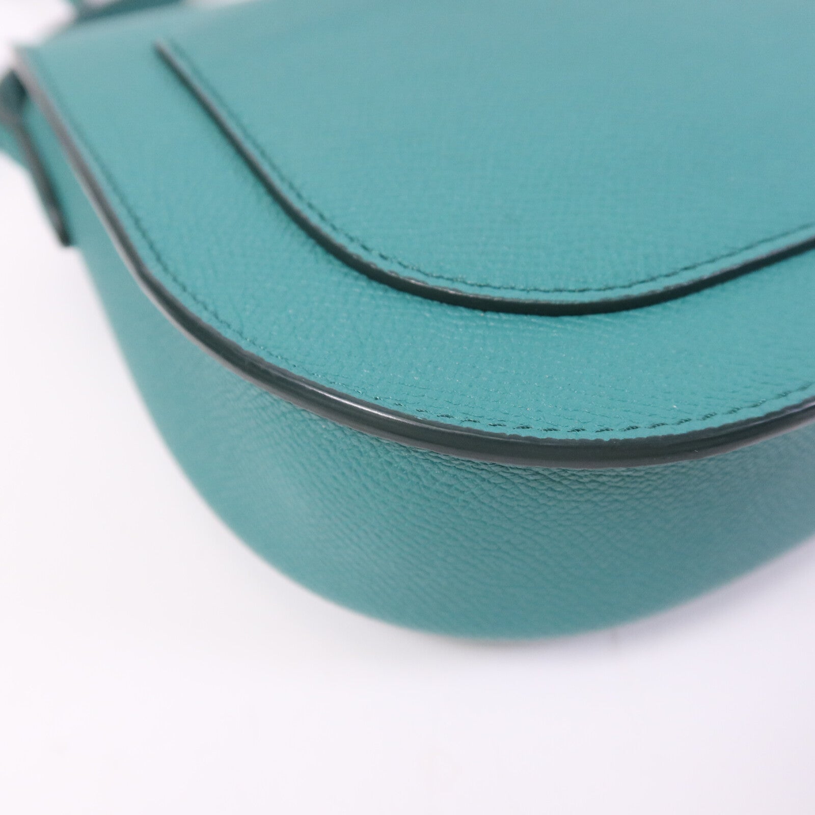 CELINE 牛皮皮革Trotteur銀扣肩背袋