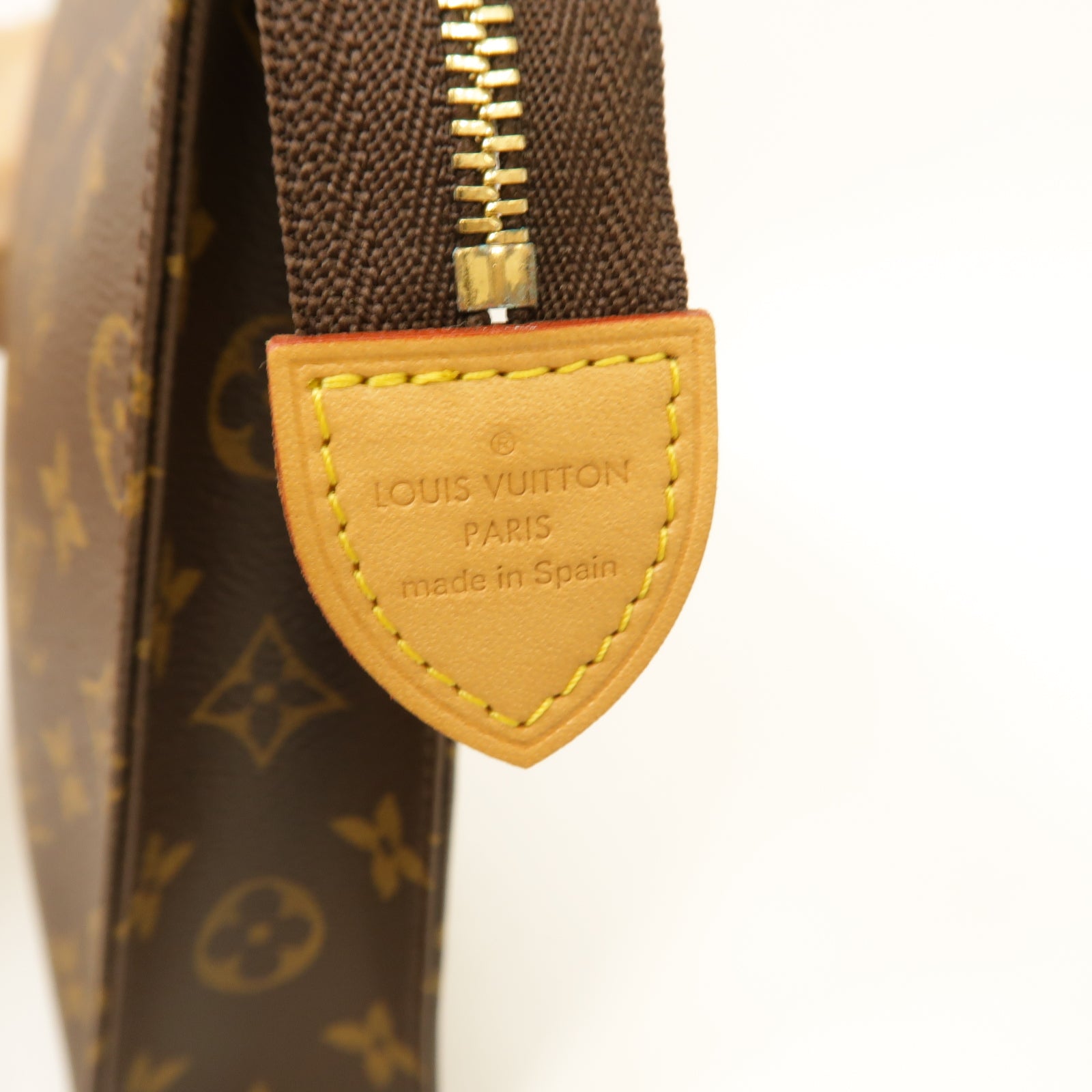 LOUIS VUITTON Monogram Poche Toilette 19金扣手拿包棕色