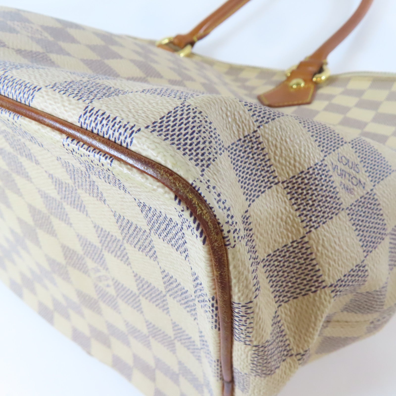 LOUIS VUITTON 【激減優惠】Damier Azur Saleya MM金扣手挽袋白色