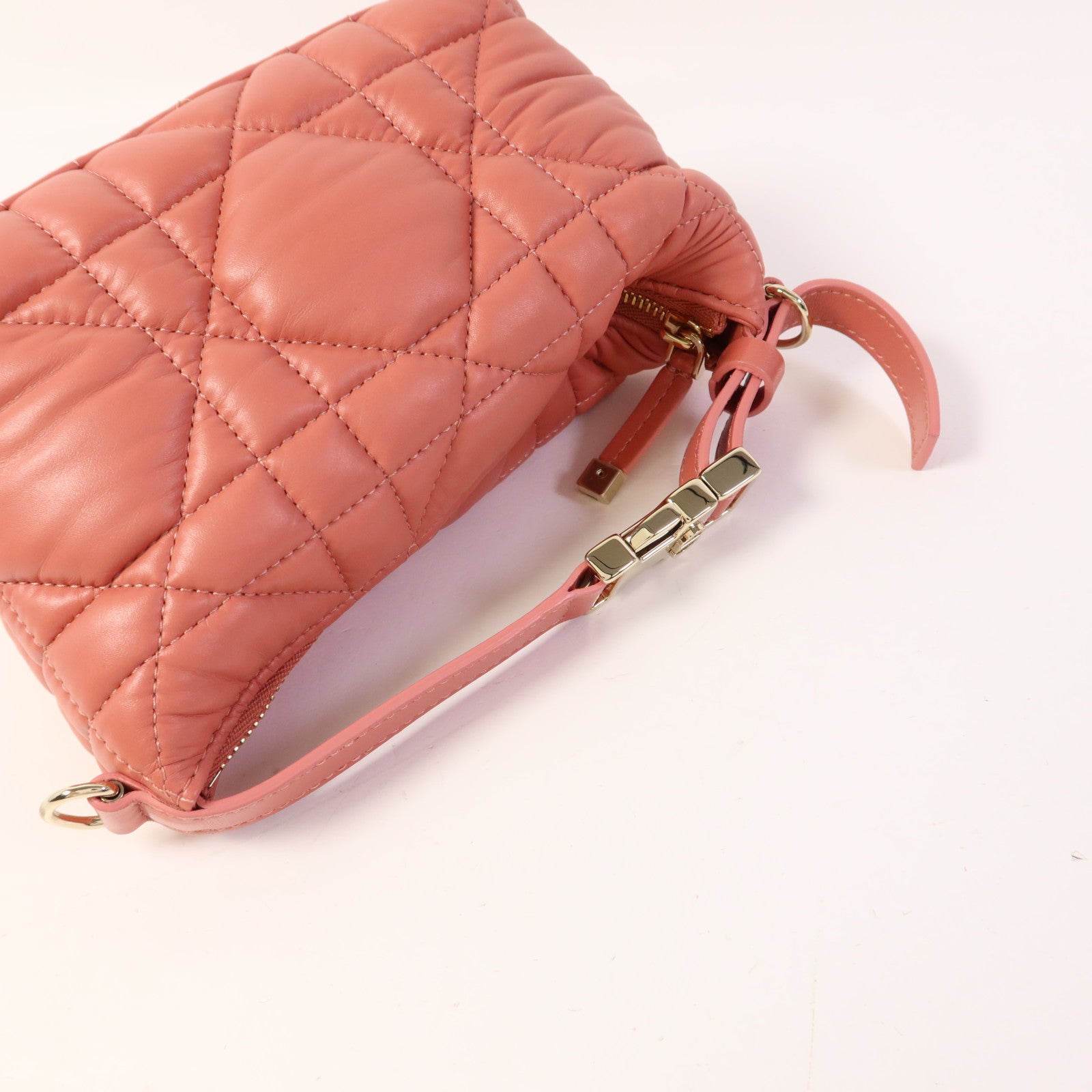 Dior 羊皮皮革Travel Nomad Pouch Small金扣手挽袋