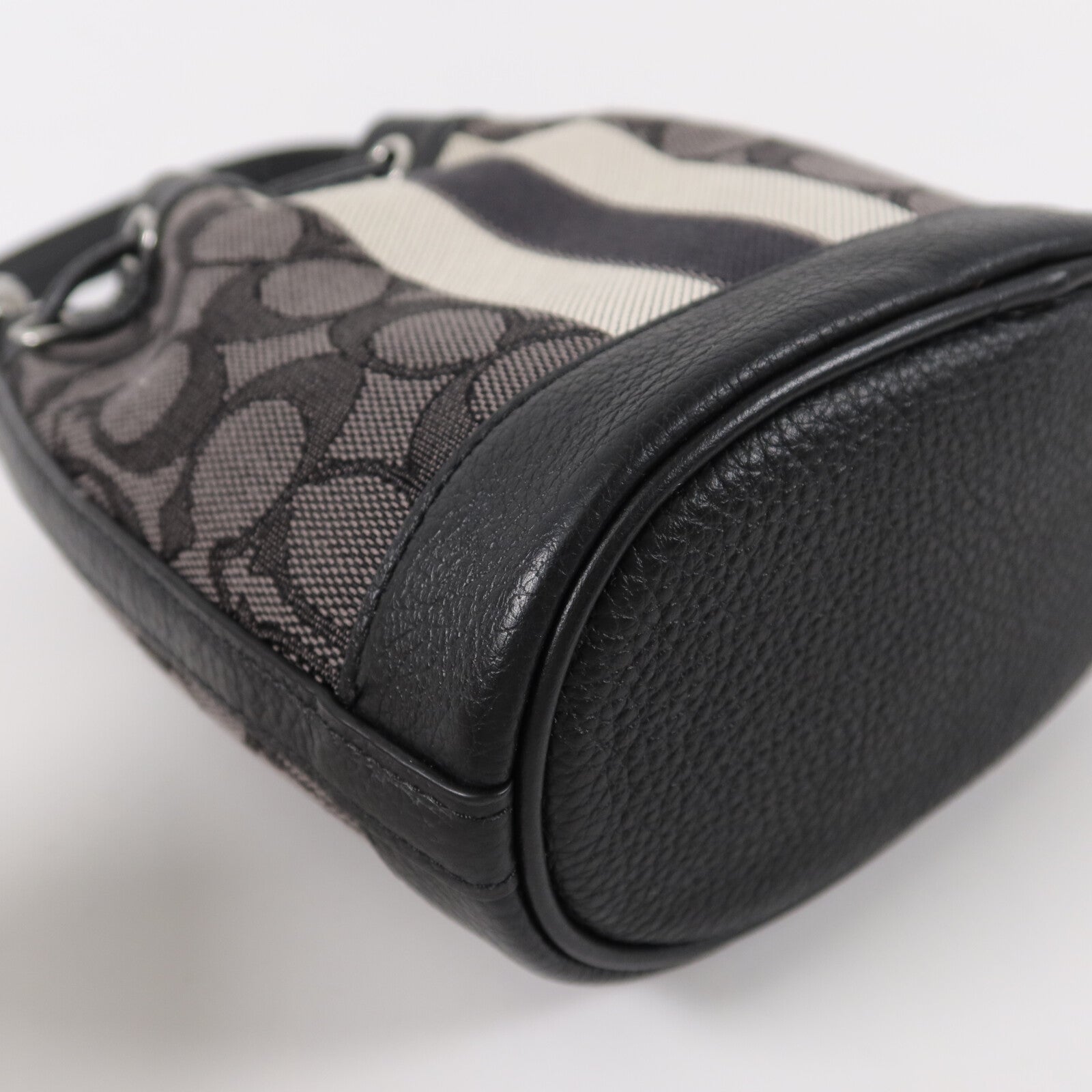 COACH 帆布Mini Dempsey Bucket Bag手挽肩背兩用袋